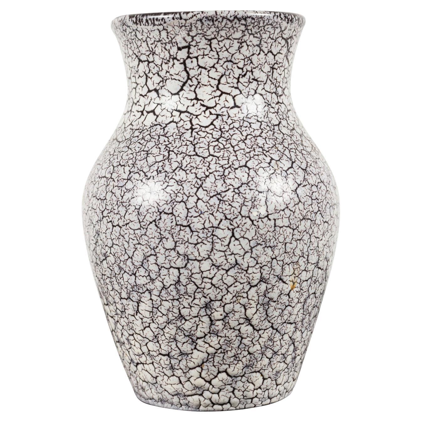 Vase en céramique Jasba de style « Mid-Century Modern », émail blanc et noir, Allemagne en vente