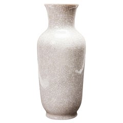 Vase en céramique « Mid-Century Modern » de VEB Lichte, finition blanche craquelée, Allemagne