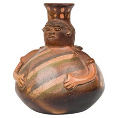 Vase figuratif en céramique émaillée précolombienne, tons bruns, XXe siècle