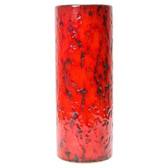 Westdeutsche Keramikvase aus der Mitte des Jahrhunderts mit „Fat Lava“-Glasur, 10\