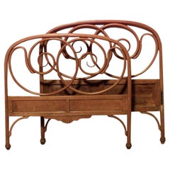 Bentwood Twin Bed in Blond Beech Wood, 19th Century Scroll Design