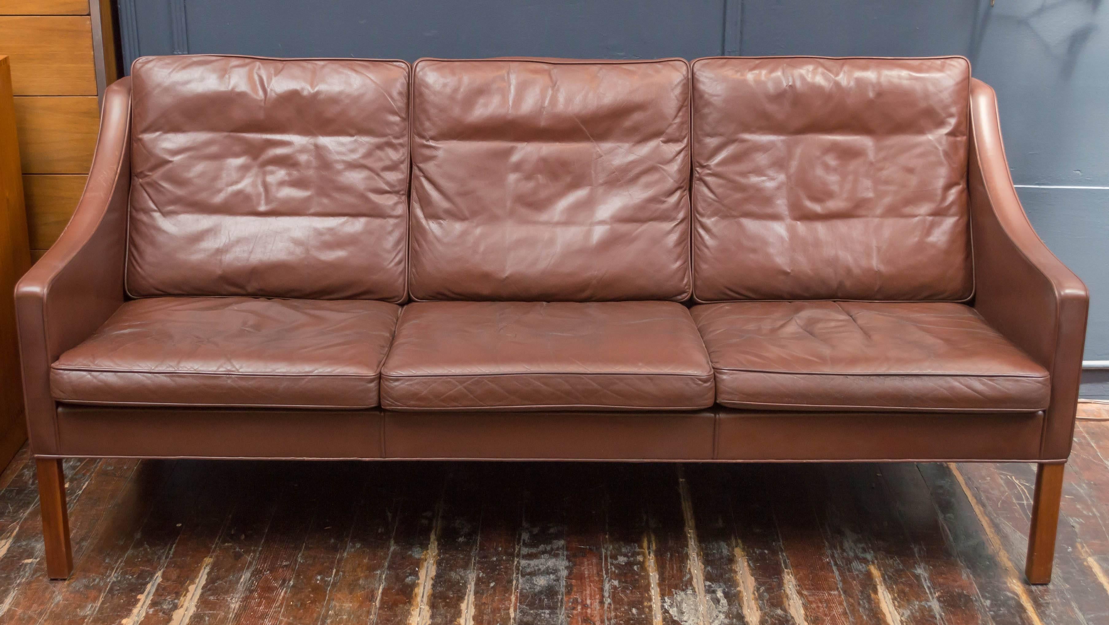 Scandinavian Modern Børge Mogensen Cognac Leather Sofa, Model 2209