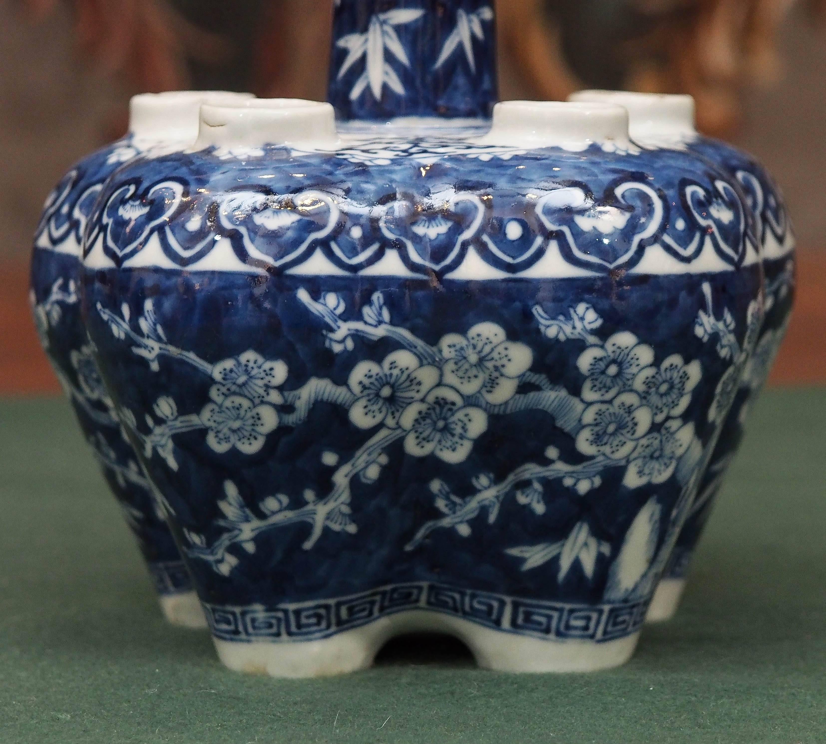 Chinese 19th Century Blue and White Tulipiere with Cherry Blossom Motif For Sale 1