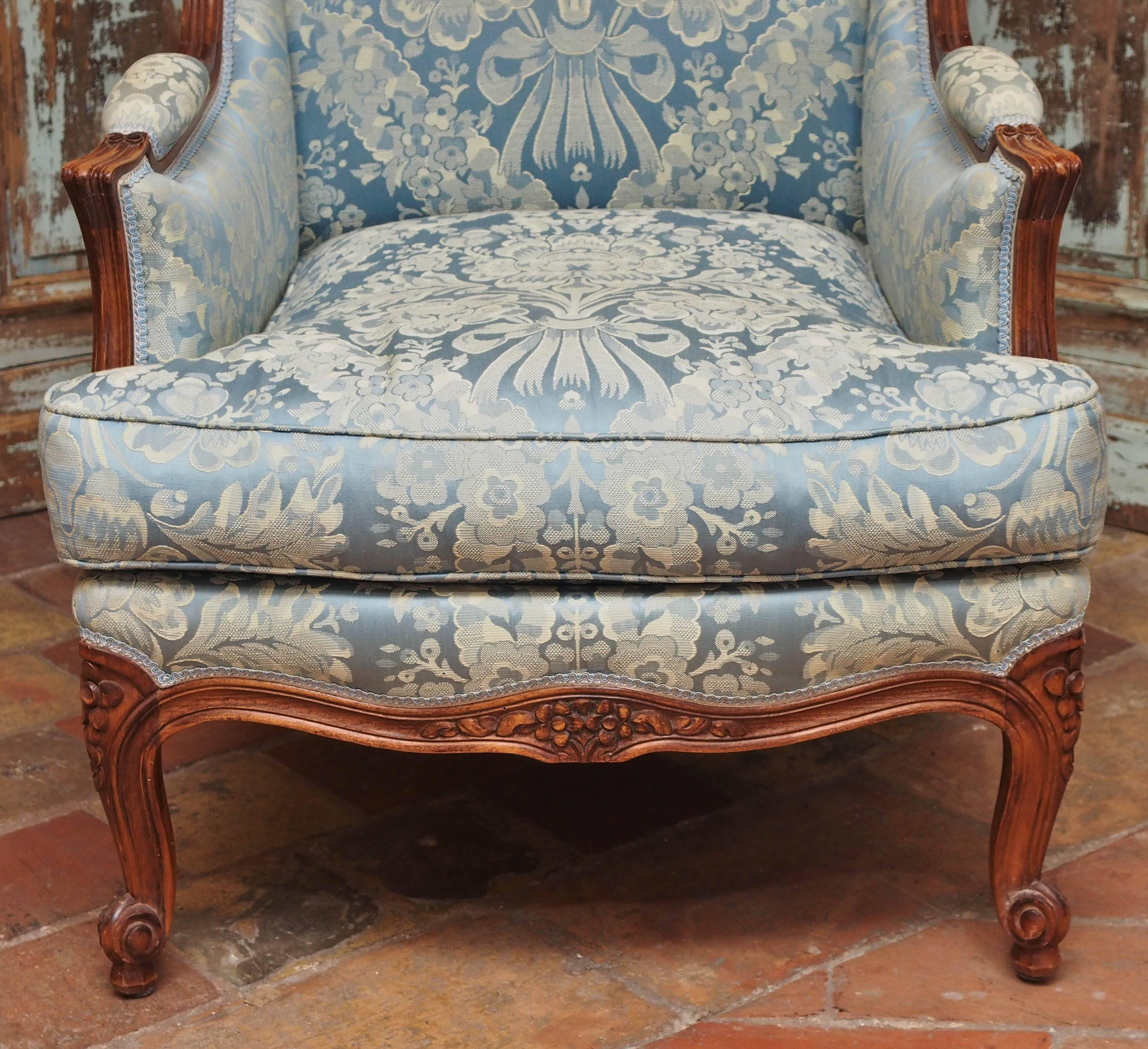 Pair of 19th Century French Louis XV Style Bergere Chairs In Excellent Condition In New Orleans, LA