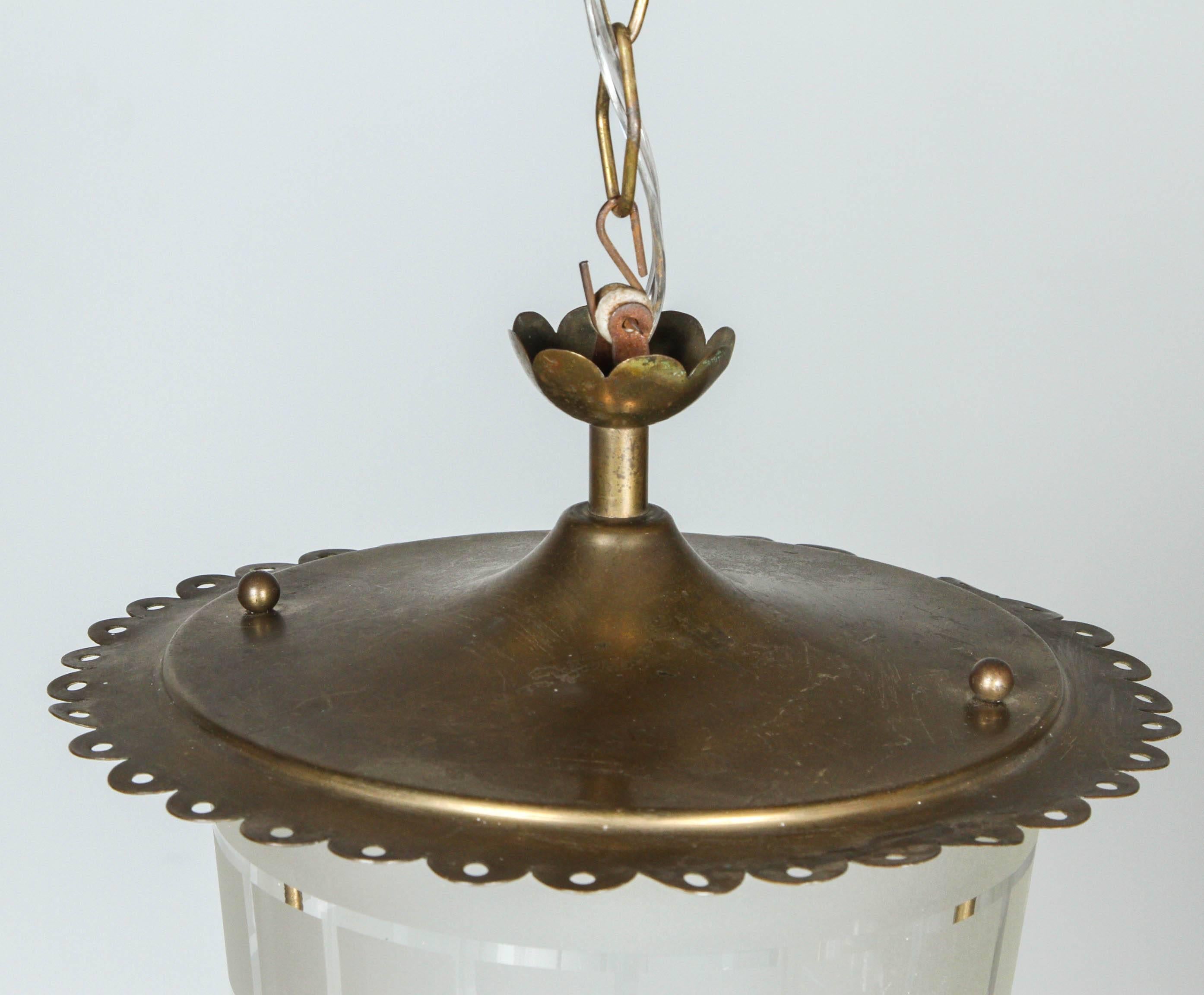 Vintage Italian Brass and Glass Lantern Pendant In Good Condition In Los Angeles, CA
