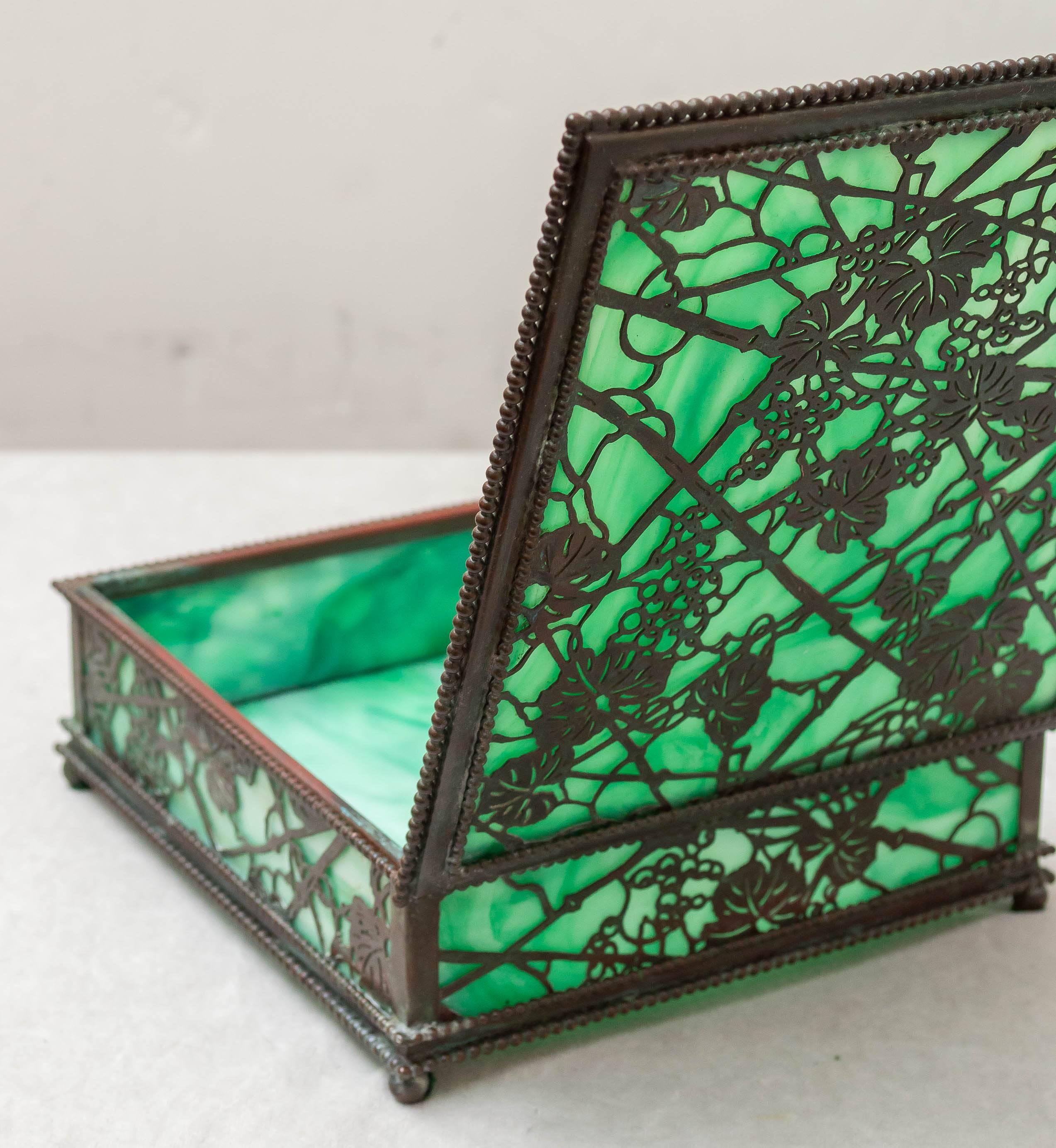 Tiffany Studios Grapevine Pattern Box In Excellent Condition In Petaluma, CA