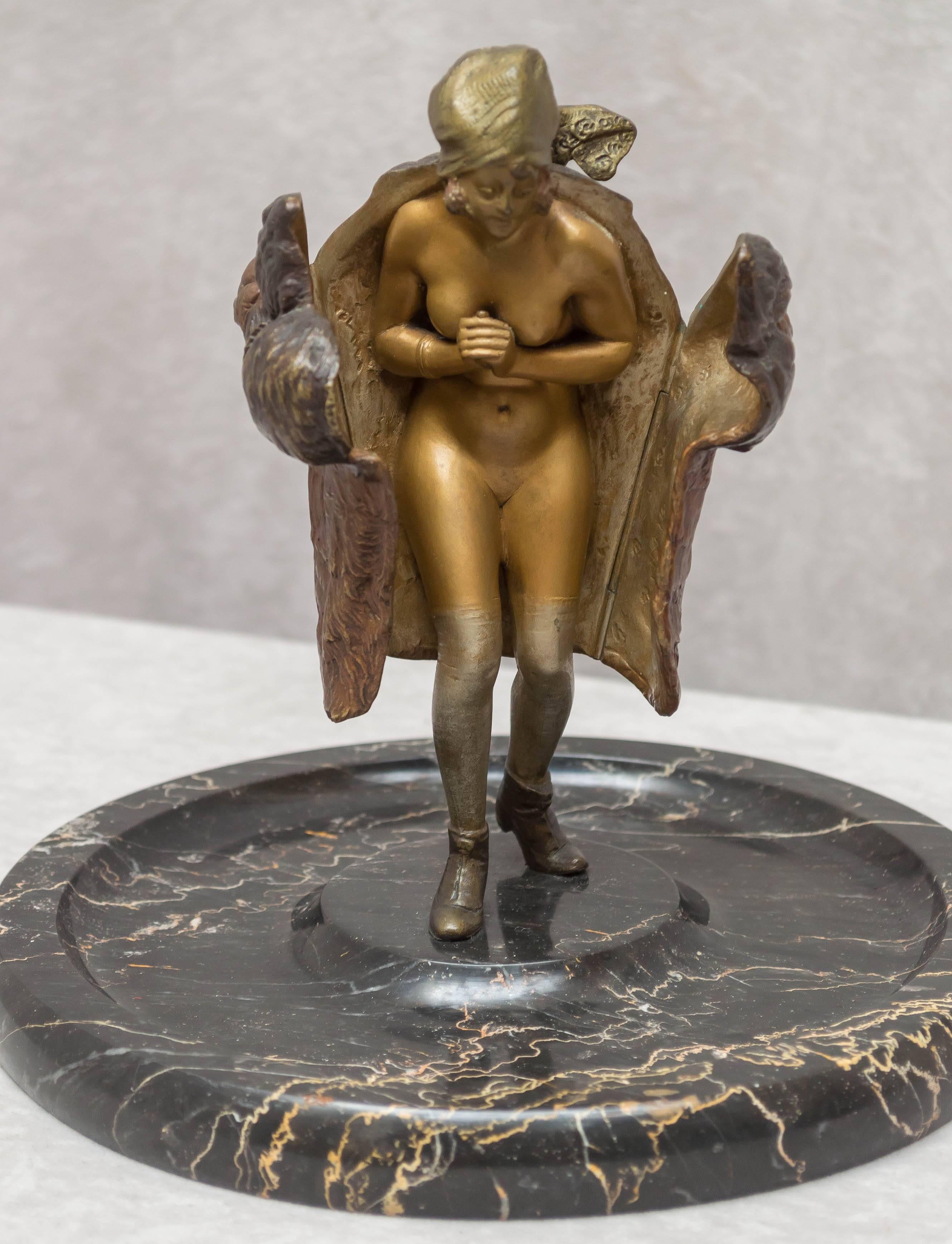 Moveable Naughty Vienna Bronze 