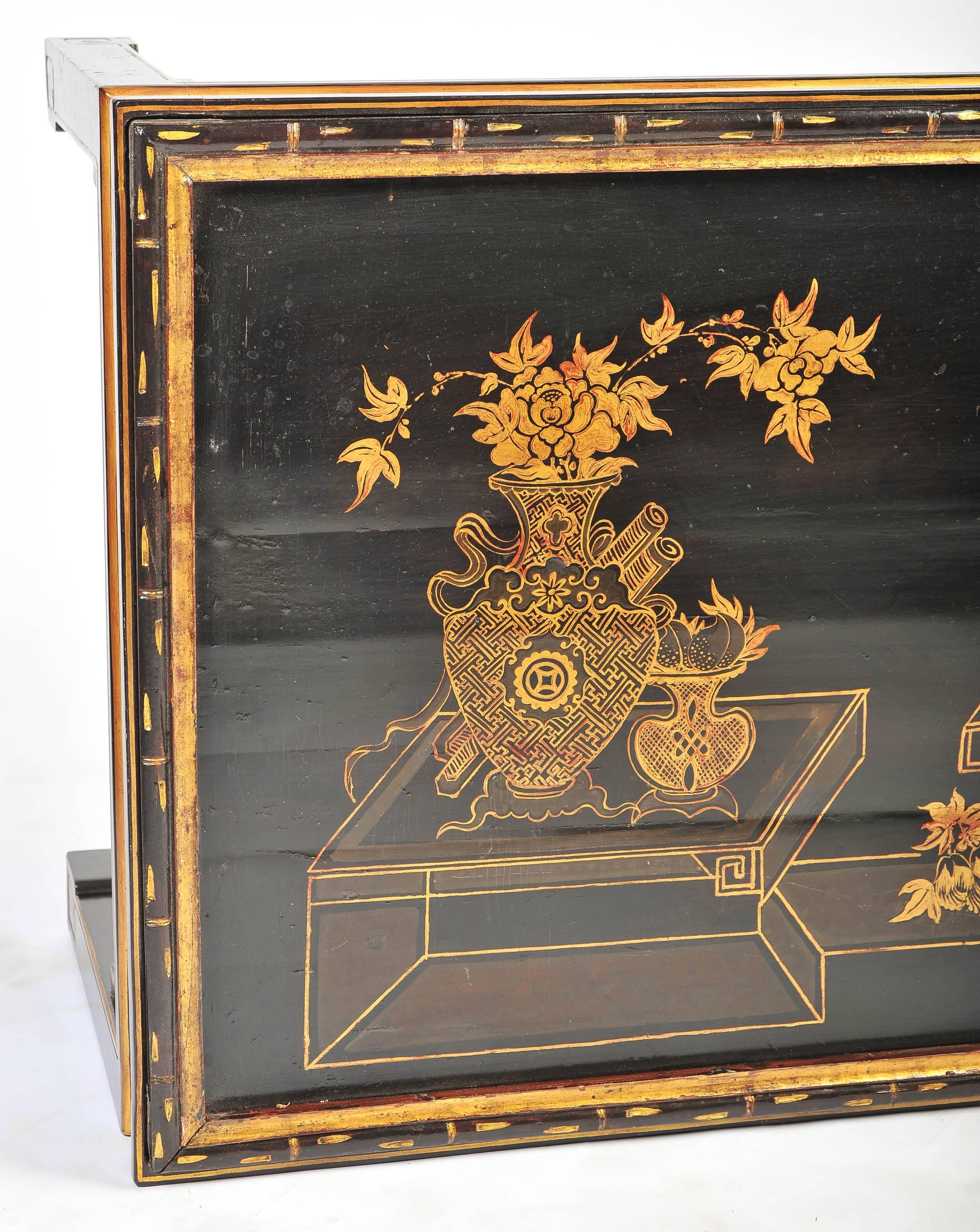 Chinese Chinoiserie Coffee Table