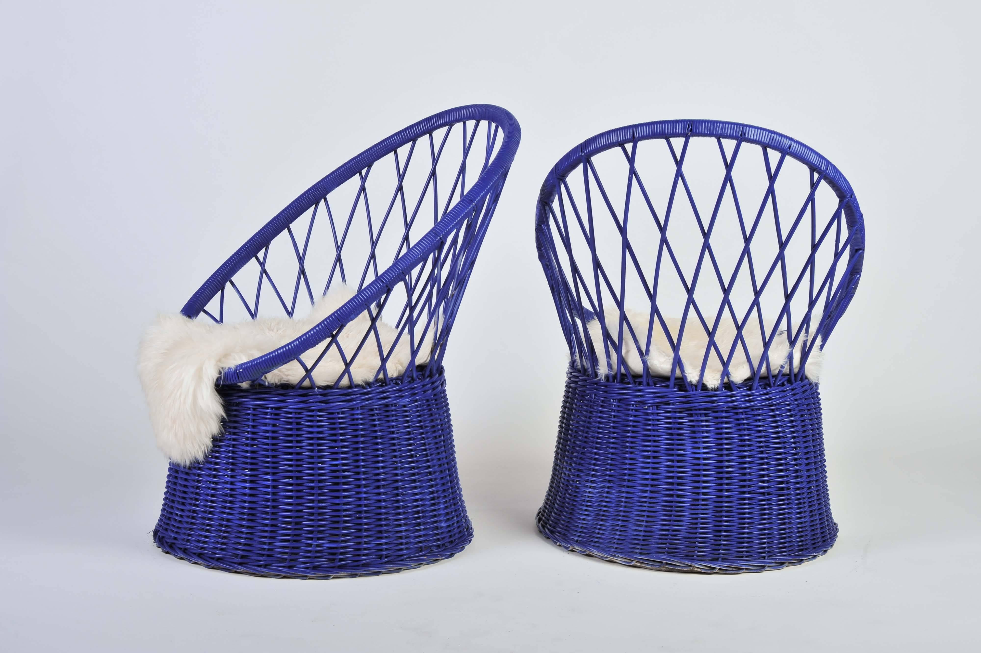 Unknown Vintage Pair of 1950s Rattan Royal Blue Club Chairs 