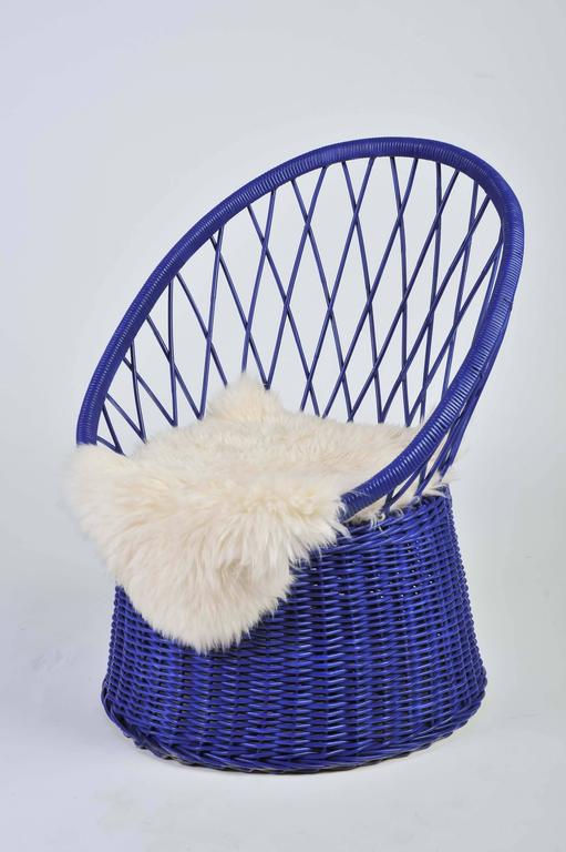 Vintage Pair of 1950s Rattan Royal Blue Club Chairs at 1stdibs