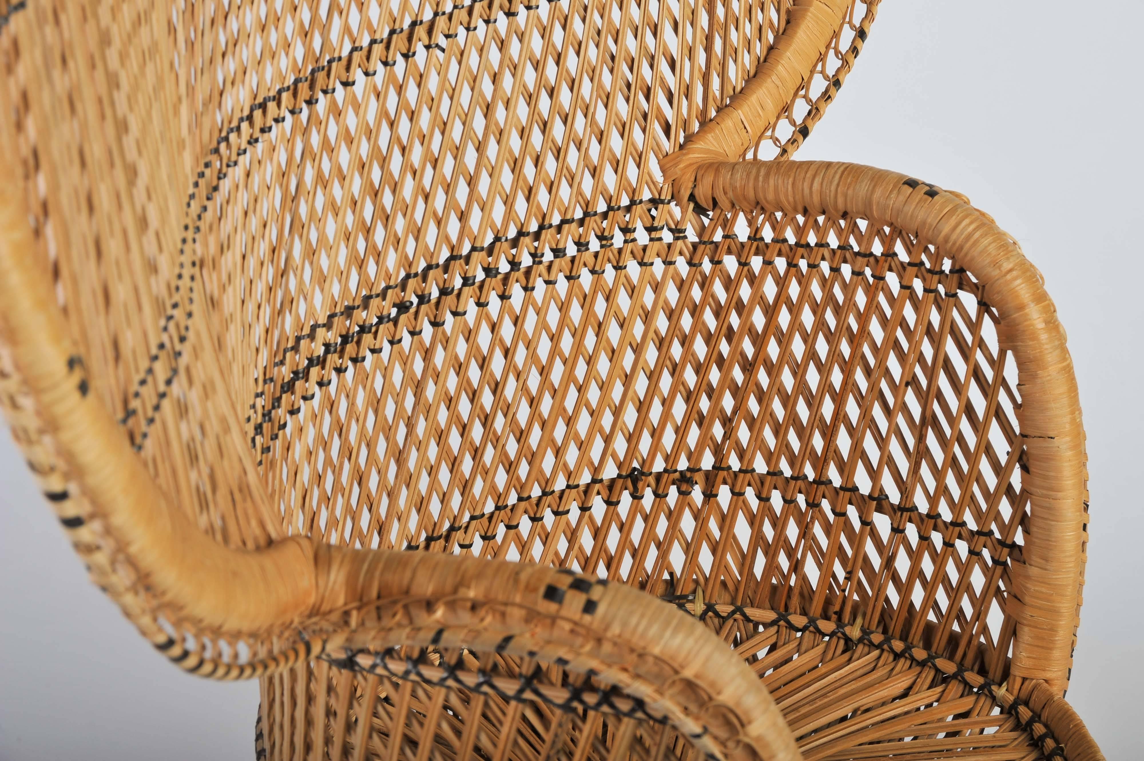 Late 20th Century Large Vintage Bohemian 1970s Wicker Emmanuel/Peacock Chair  For Sale