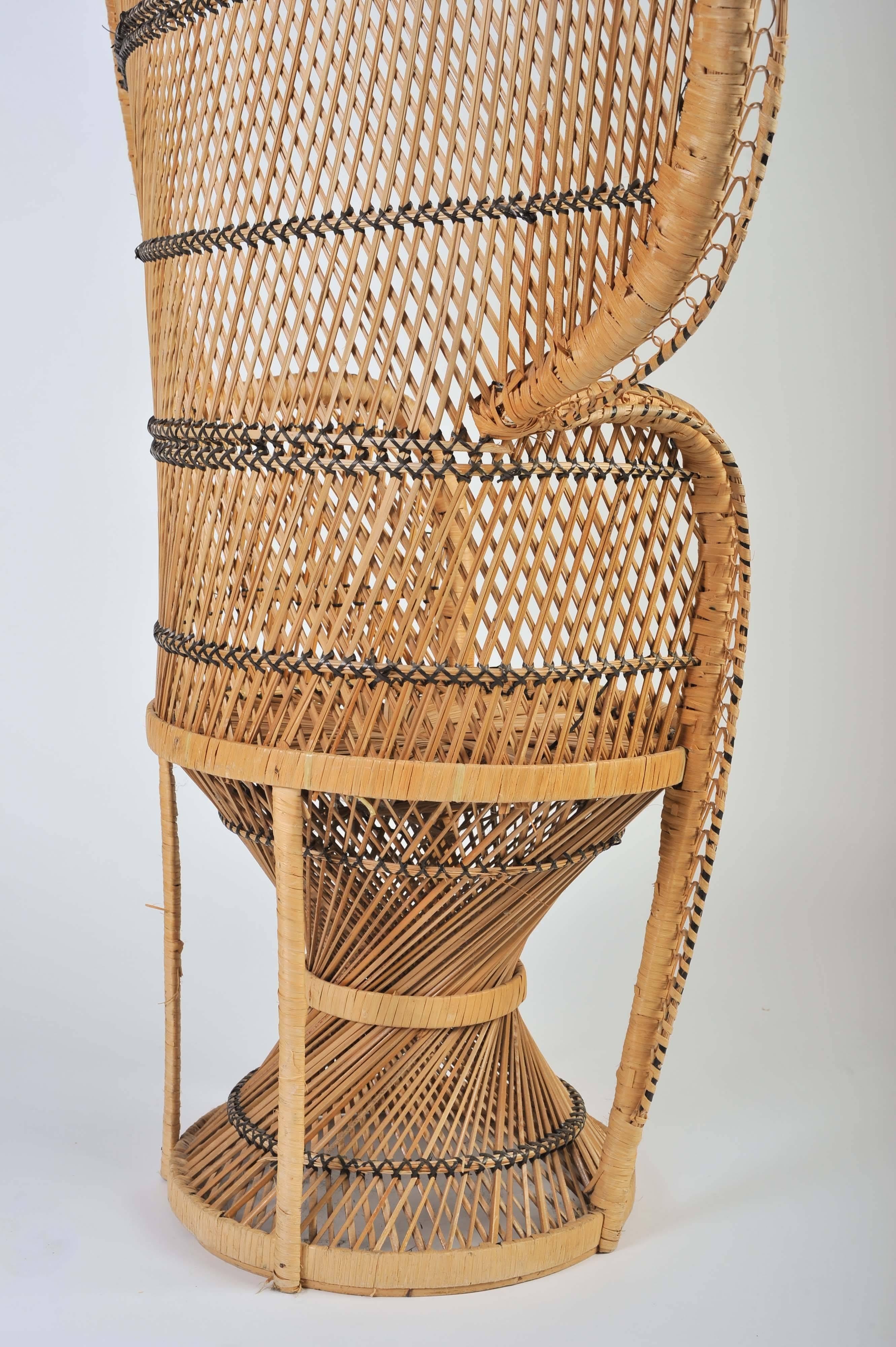 Bamboo Large Vintage Bohemian 1970s Wicker Emmanuel/Peacock Chair  For Sale