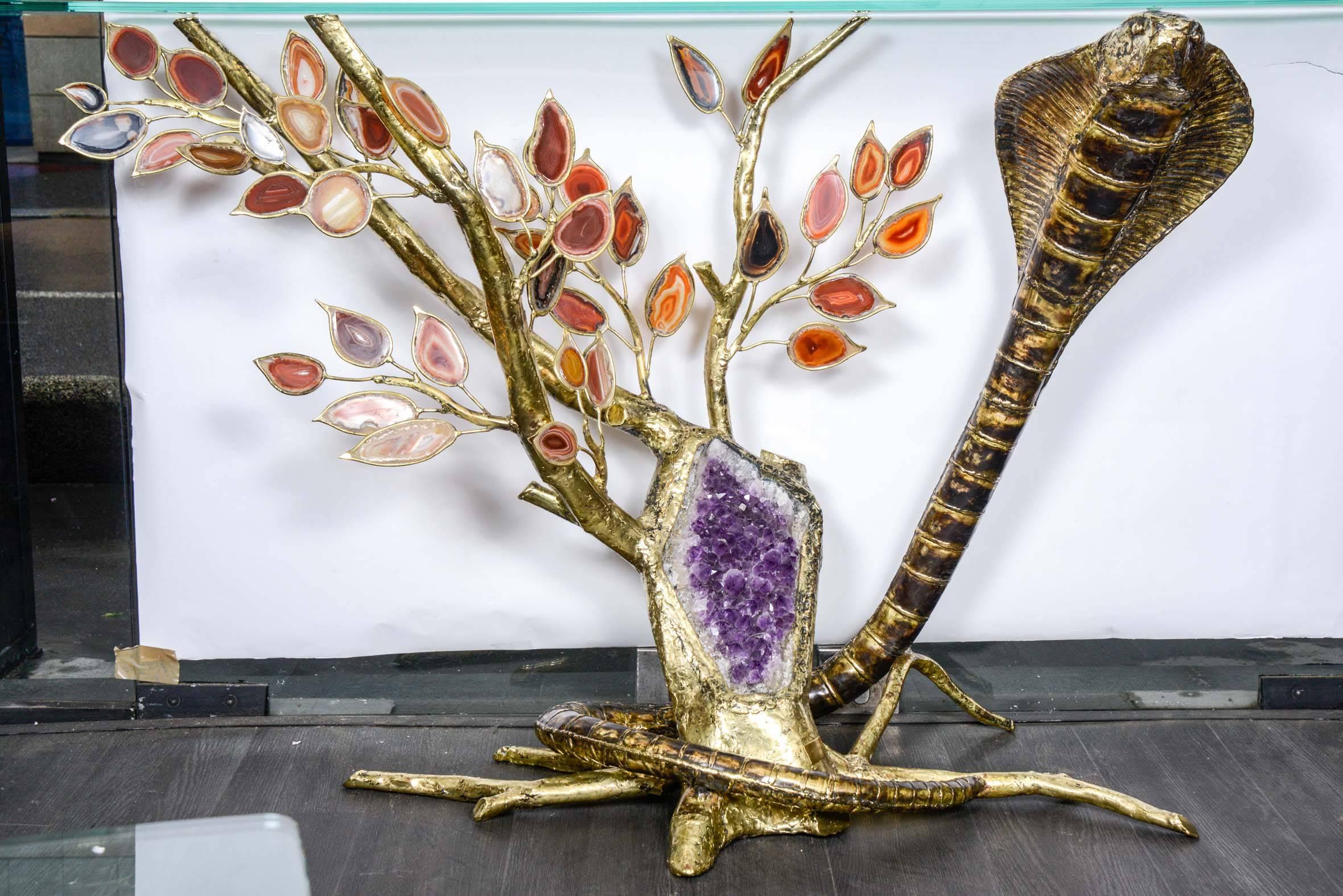 One of a kind console with amethyst and agate showing a snake around a tree
signed.
Ordered in 1985 for a private residence in Paris