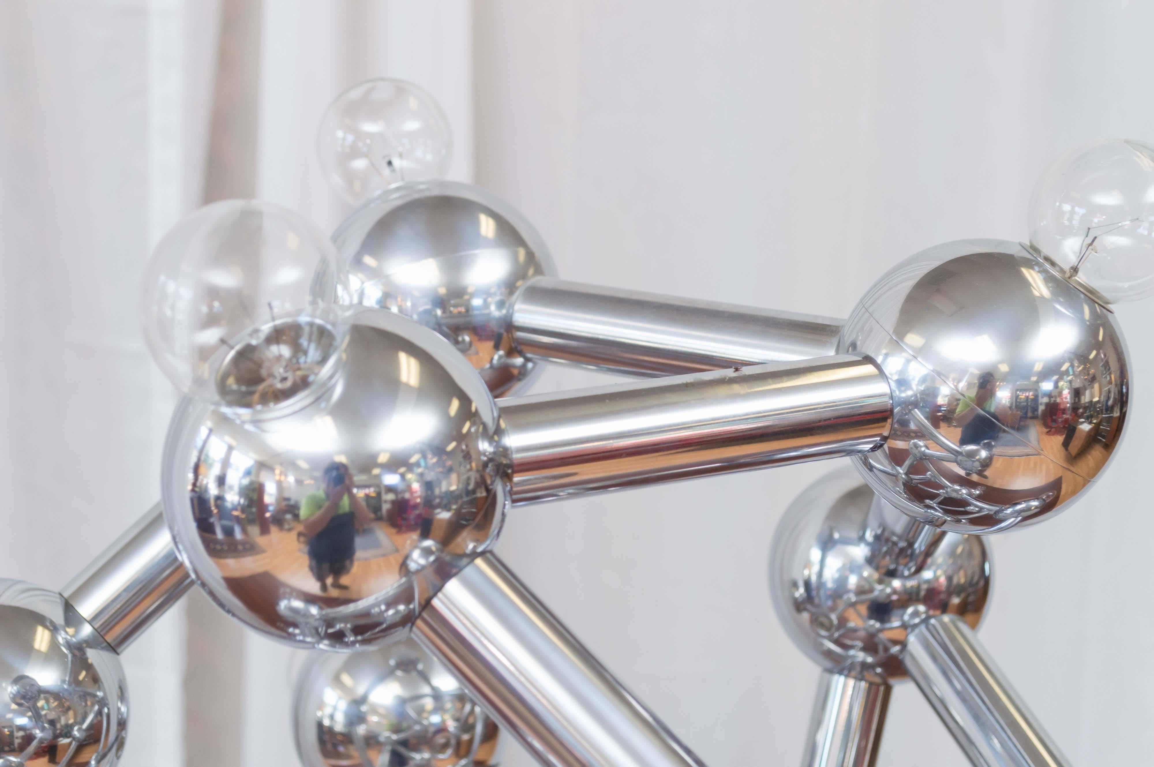 Late 20th Century Spectacular Chrome Eighteen-Light Molecule Lamp by Torino For Sale