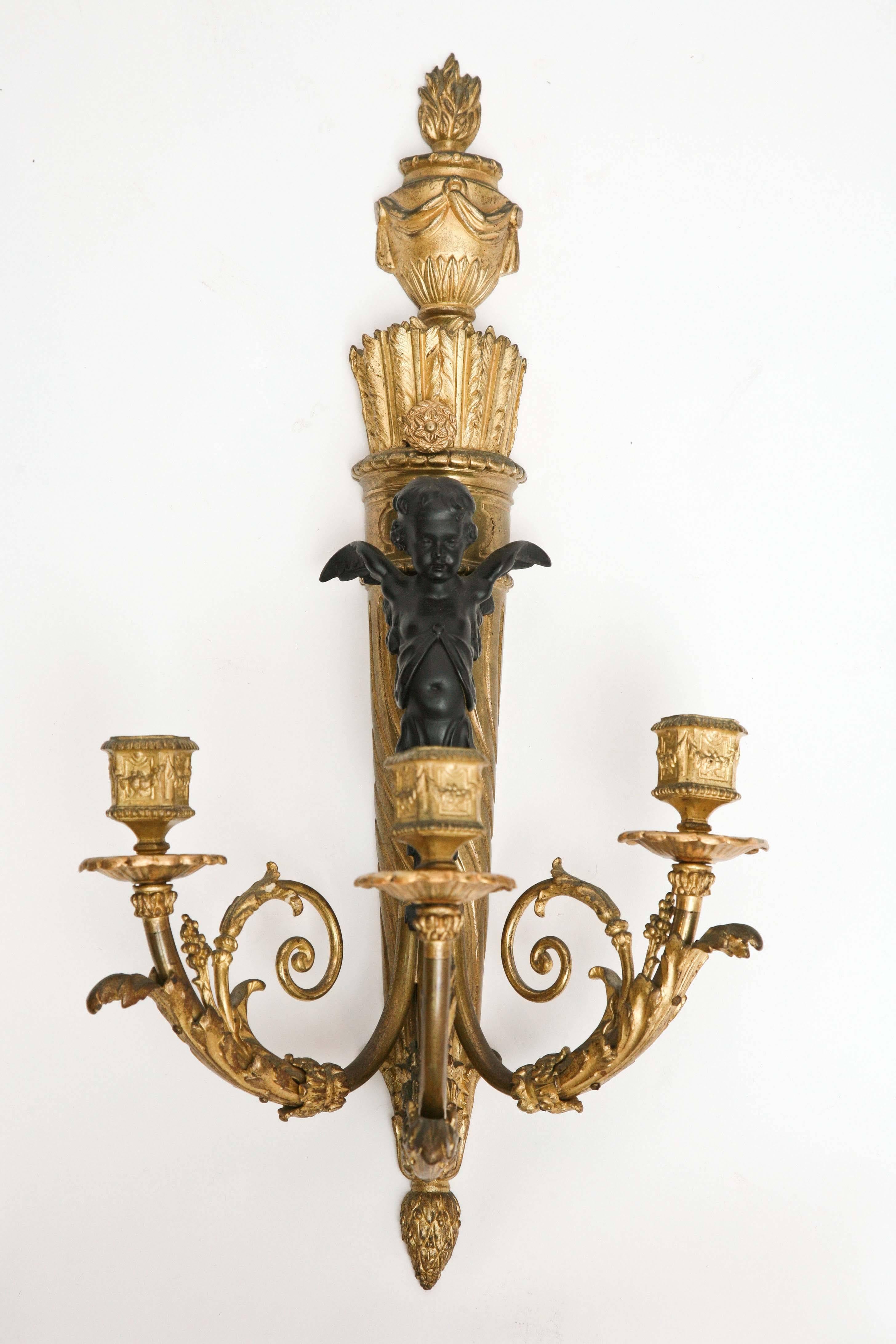 Fine Pair of 19th Century French Bronze Sconces In Good Condition In West Palm Beach, FL
