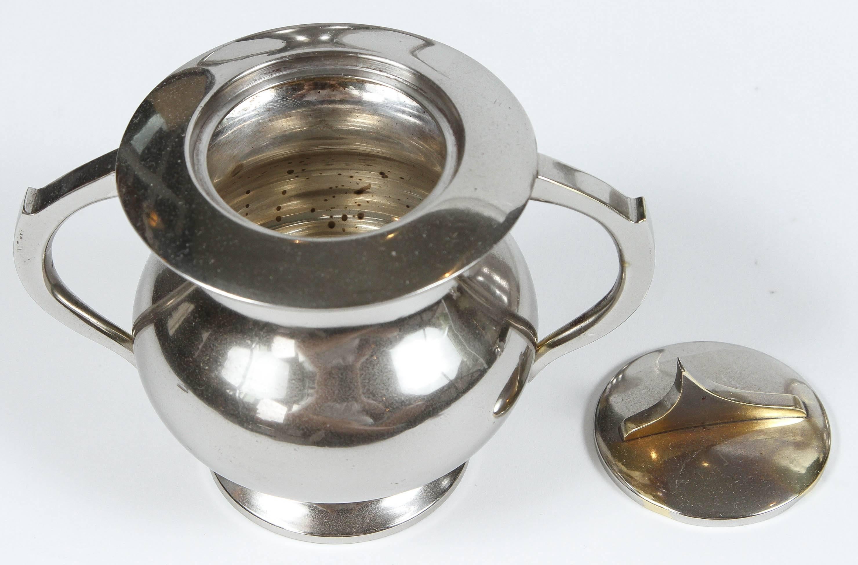 Mid-Century Coffee and Tea Set For Sale 5