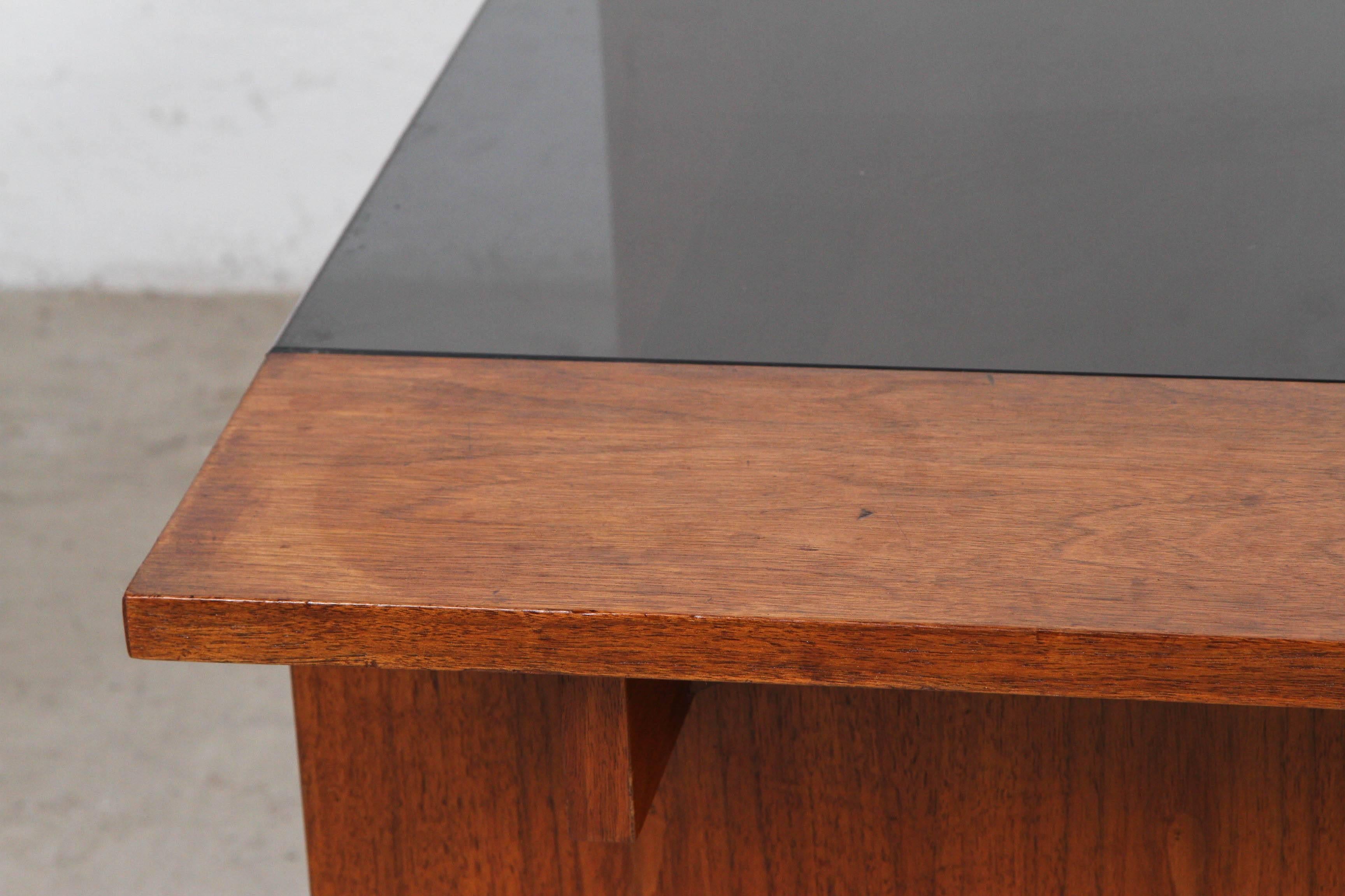 Mid-20th Century Gerald McCabe for Brown Saltman Side Table For Sale