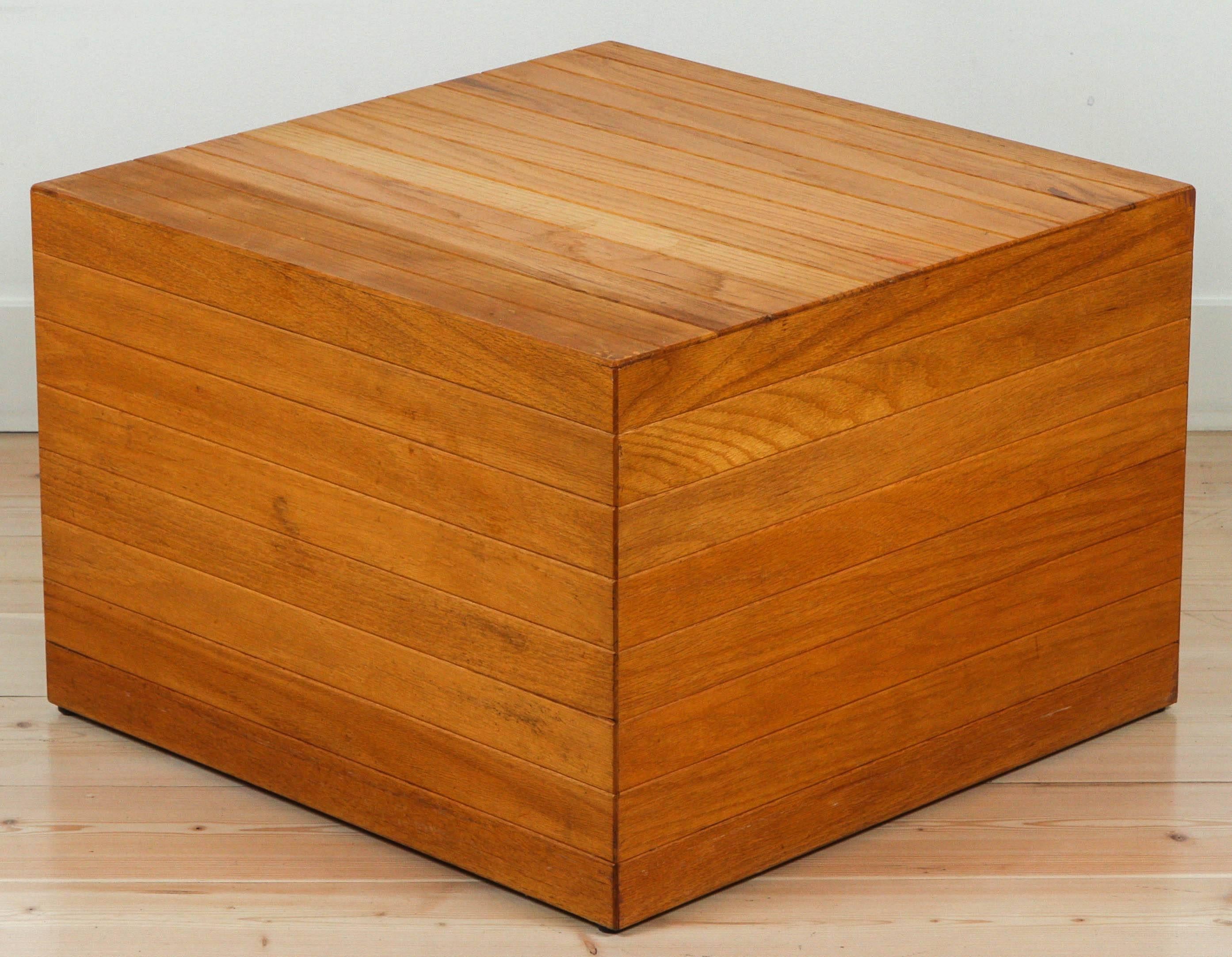 Custom oak cube table by forms and surfaces.