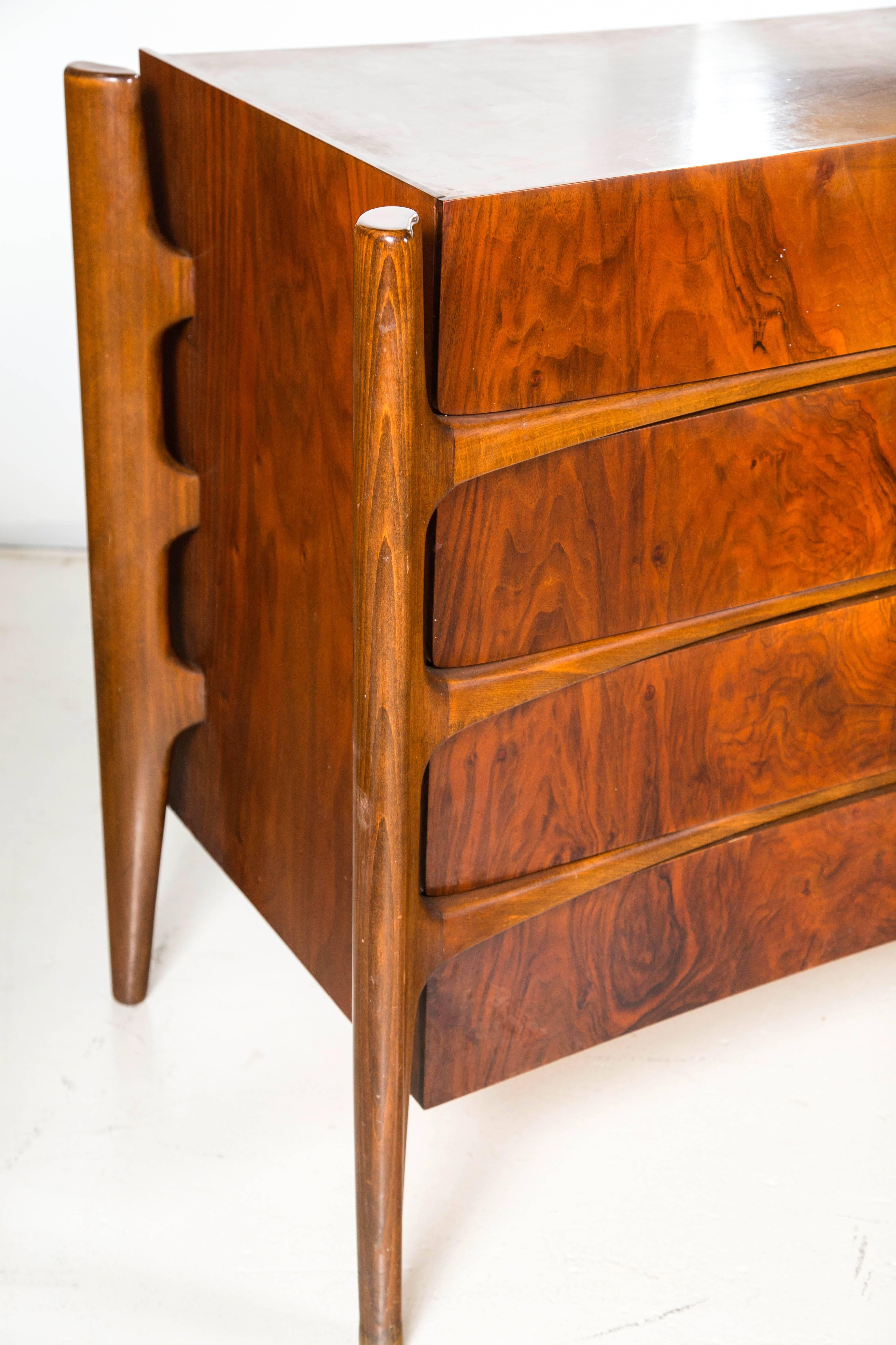 American William Hinn Curved Chest Of Drawers 