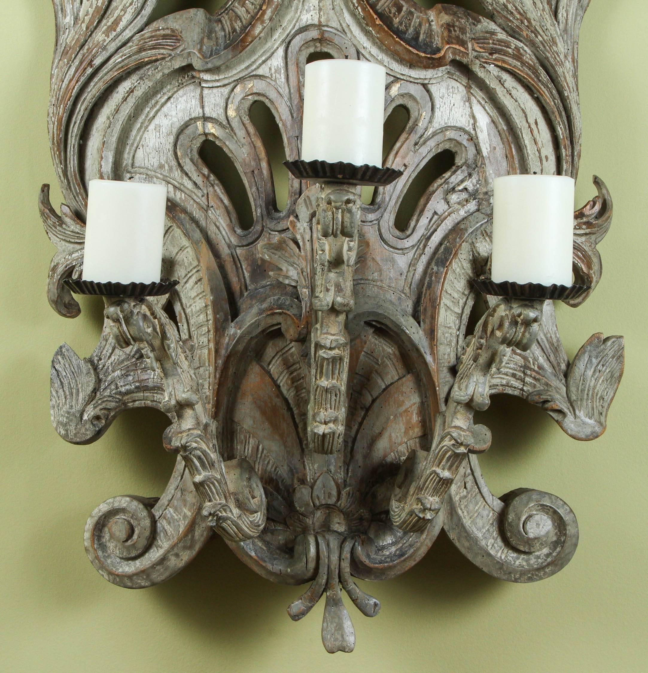 A Pair of 18th Century Italian Carved and Painted Three Candle Appliques 2