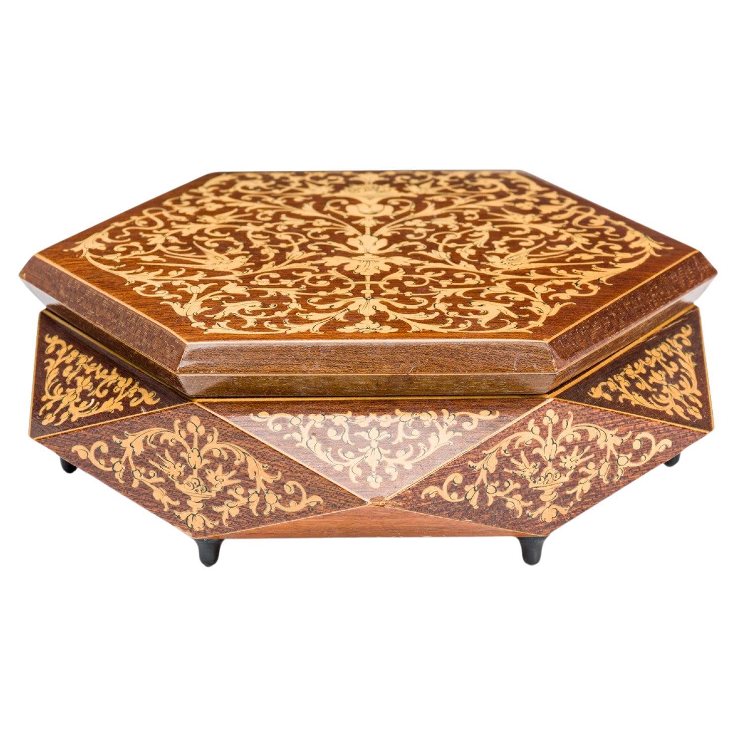 American Contemporary Beige and Brown Round Geometric Jewelry Box