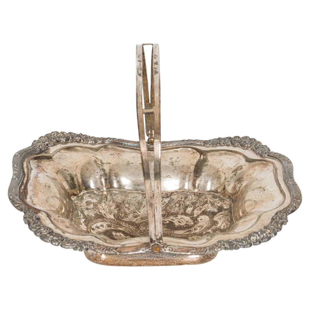 Cesta inglesa victoriana con centro de mesa de plata en venta