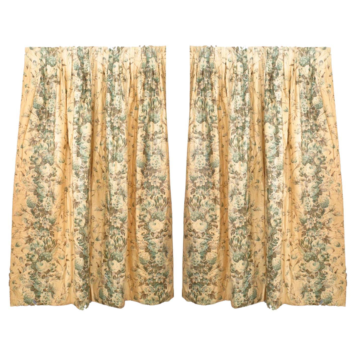 Pareja de Cortinas Florales de Crema de Chintz de Estilo Victoriano Americano