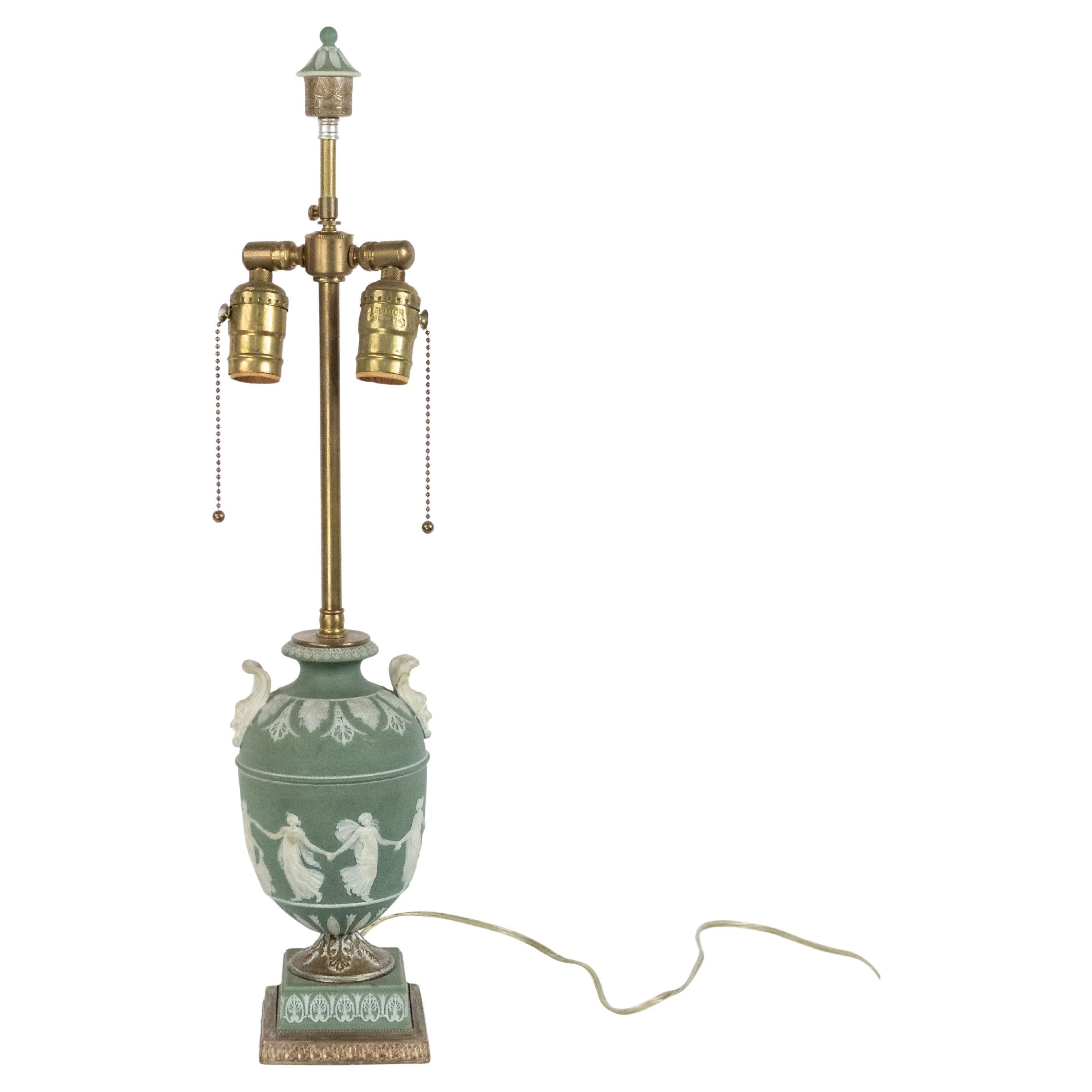 Englische Wedgwood Porzellan-Tischlampe im Adam-Stil