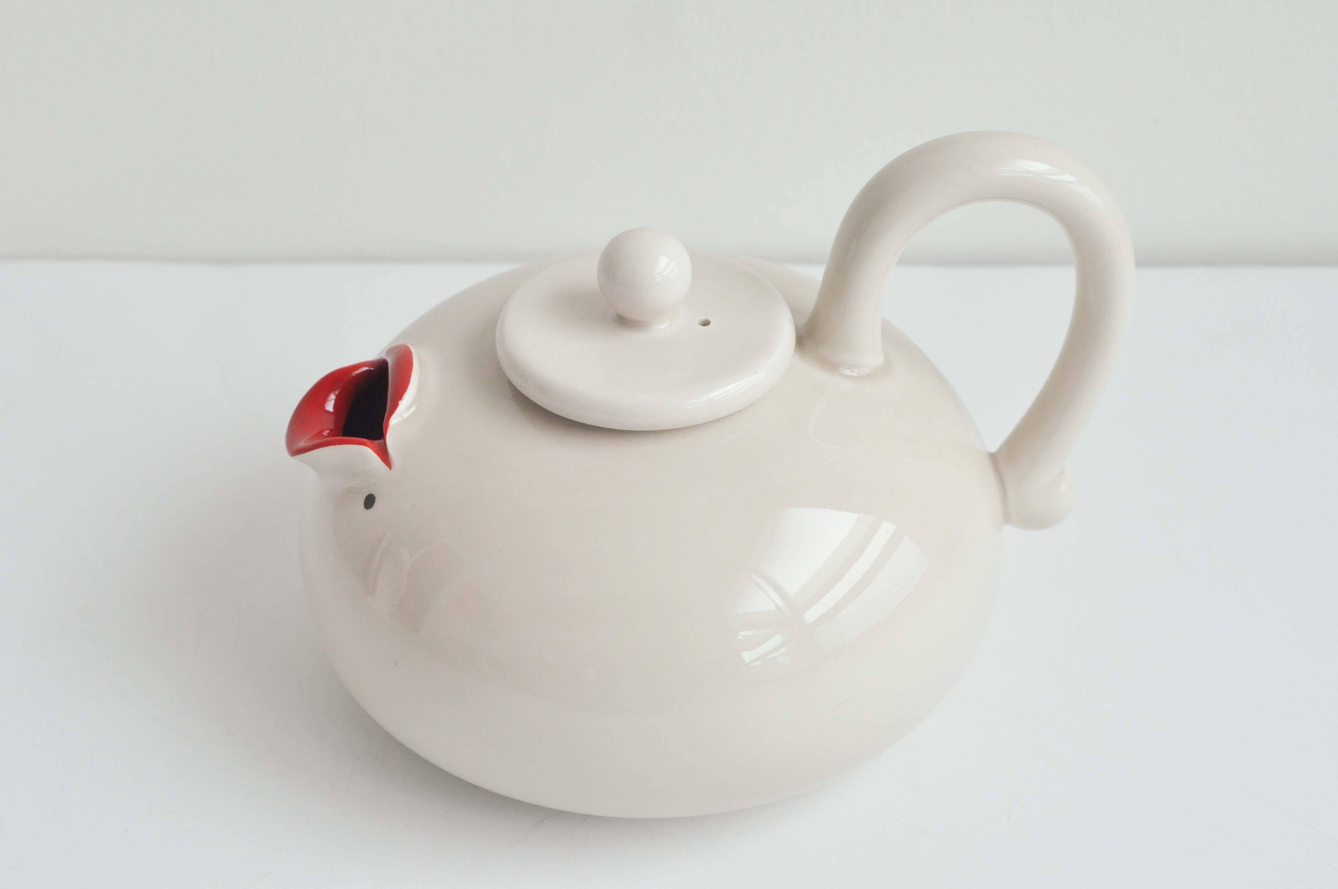 marilyn monroe teapot