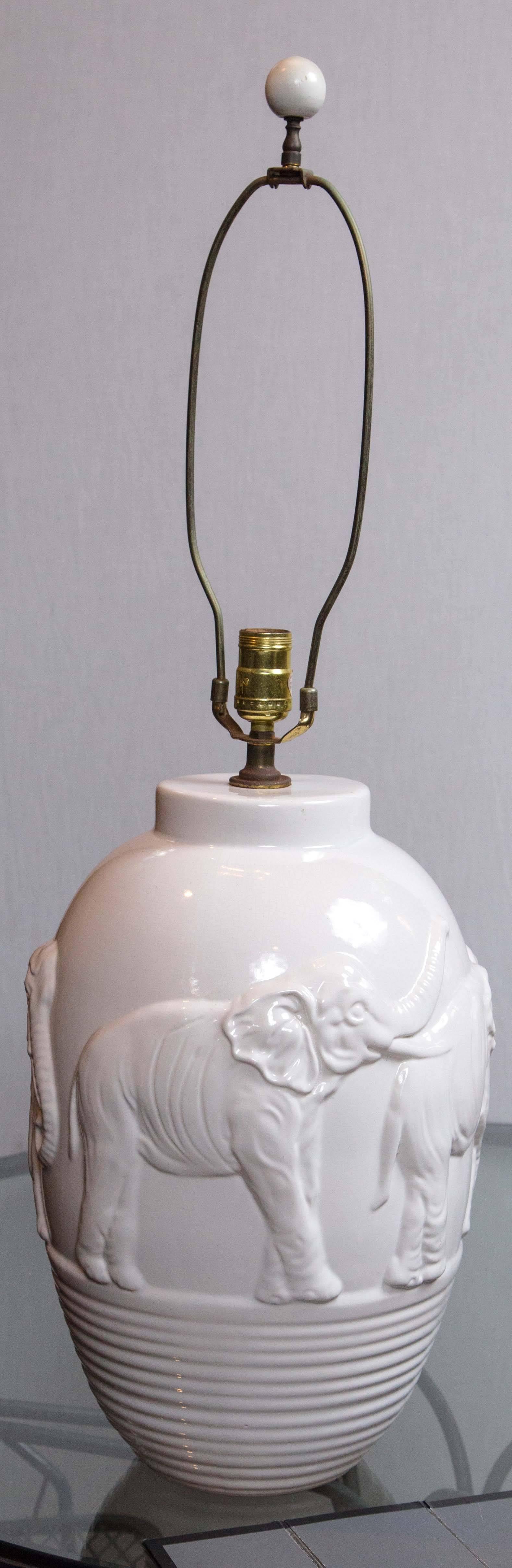 Stylish white ceramic elephant lamp. 17