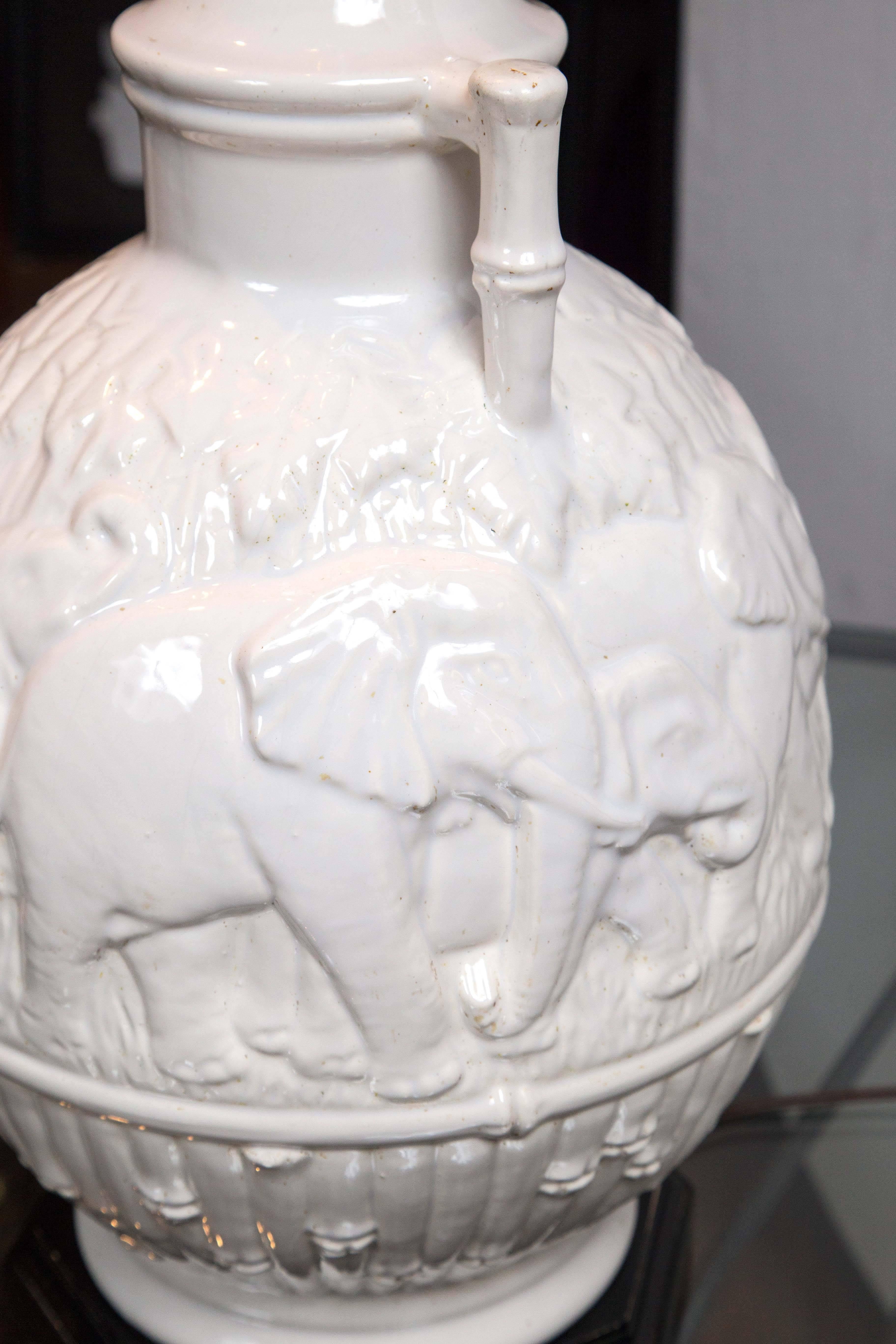 Große Elefantenlampe aus Keramik im Angebot 1