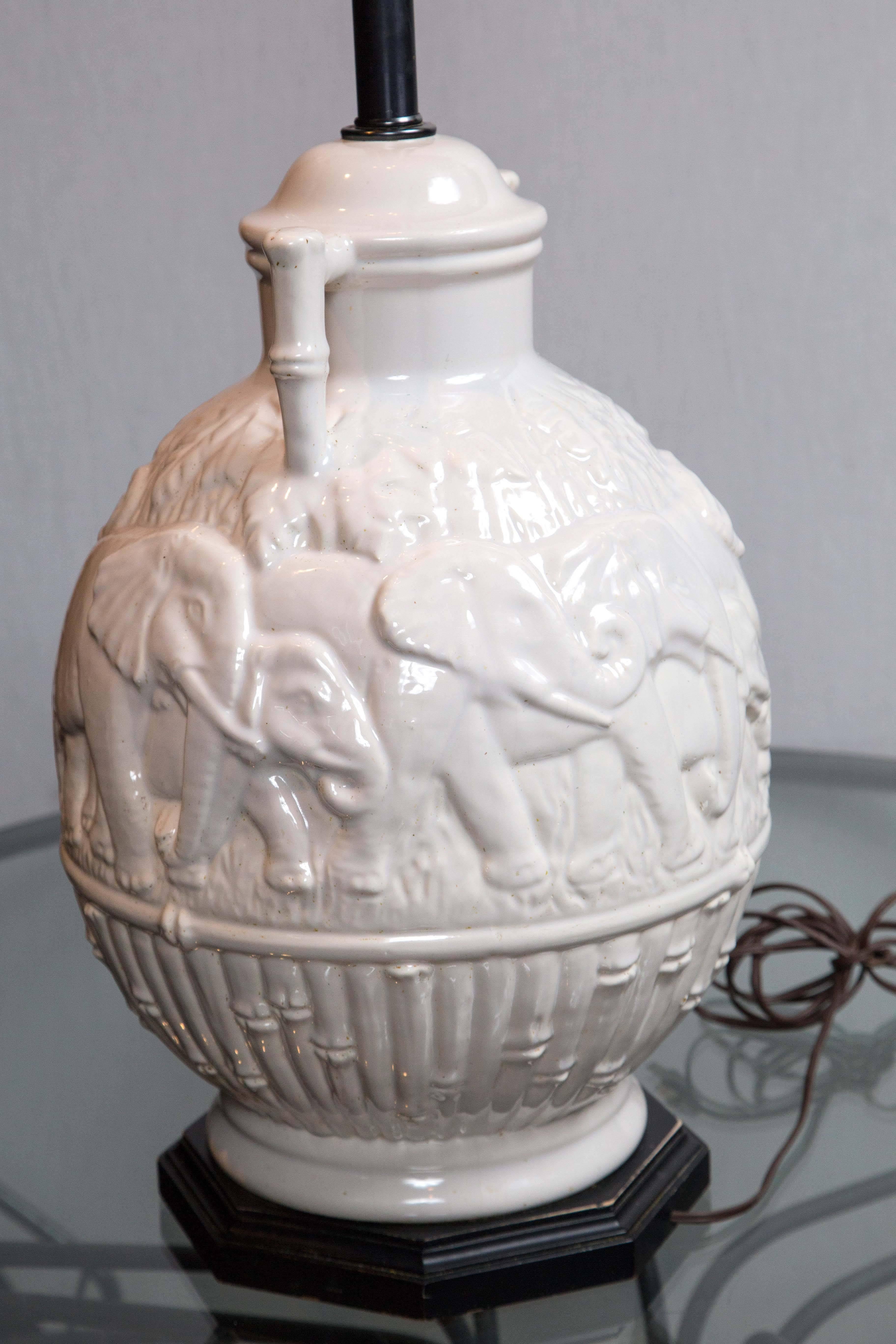 Große Elefantenlampe aus Keramik im Angebot 2