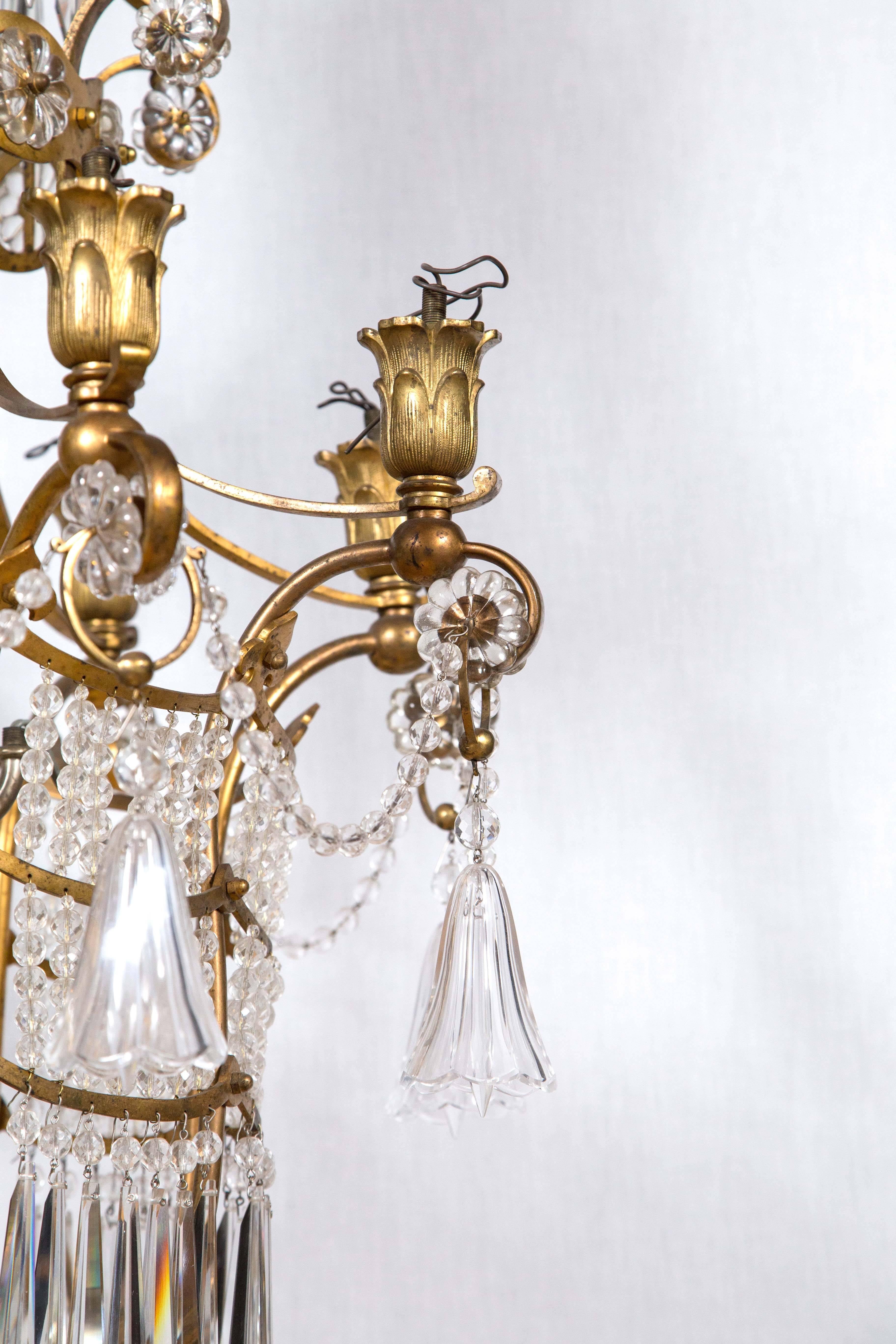 19th Century Crystal and Bronze Chandelier, Pagoda Style In Excellent Condition For Sale In Stamford, CT