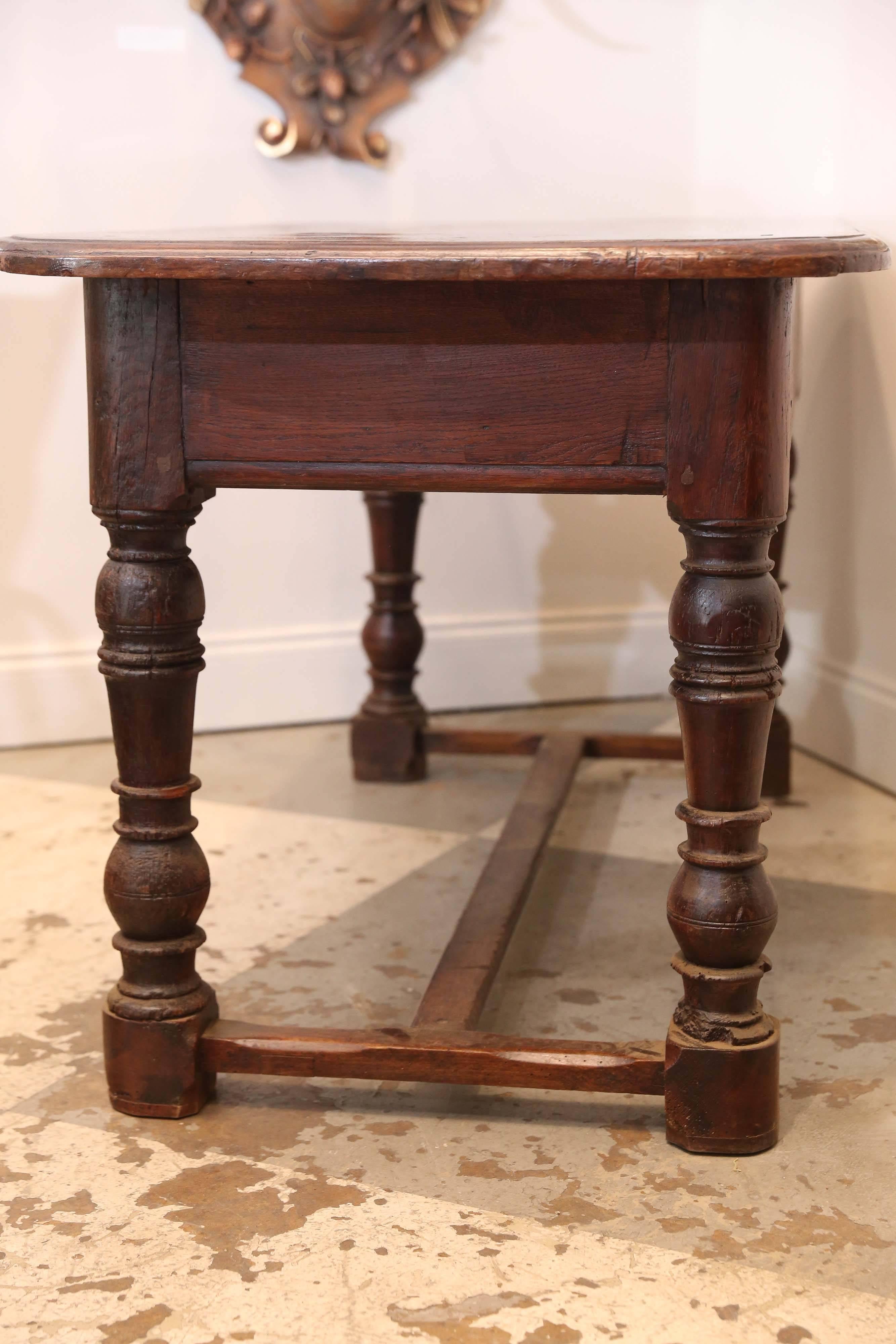 18th Century Middle Table In Good Condition In Houston, TX
