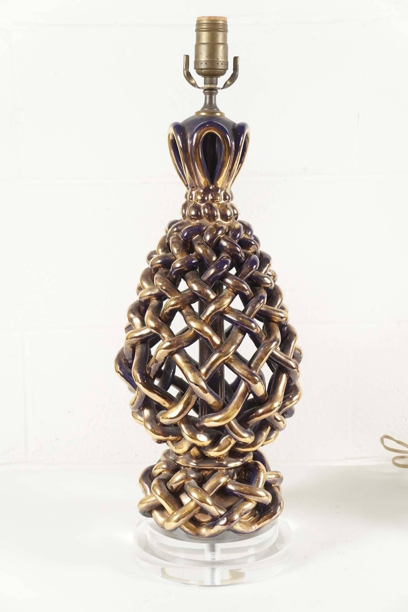 Glazed Pair of Italian Ceramic Lattice Woven Lamps For Sale