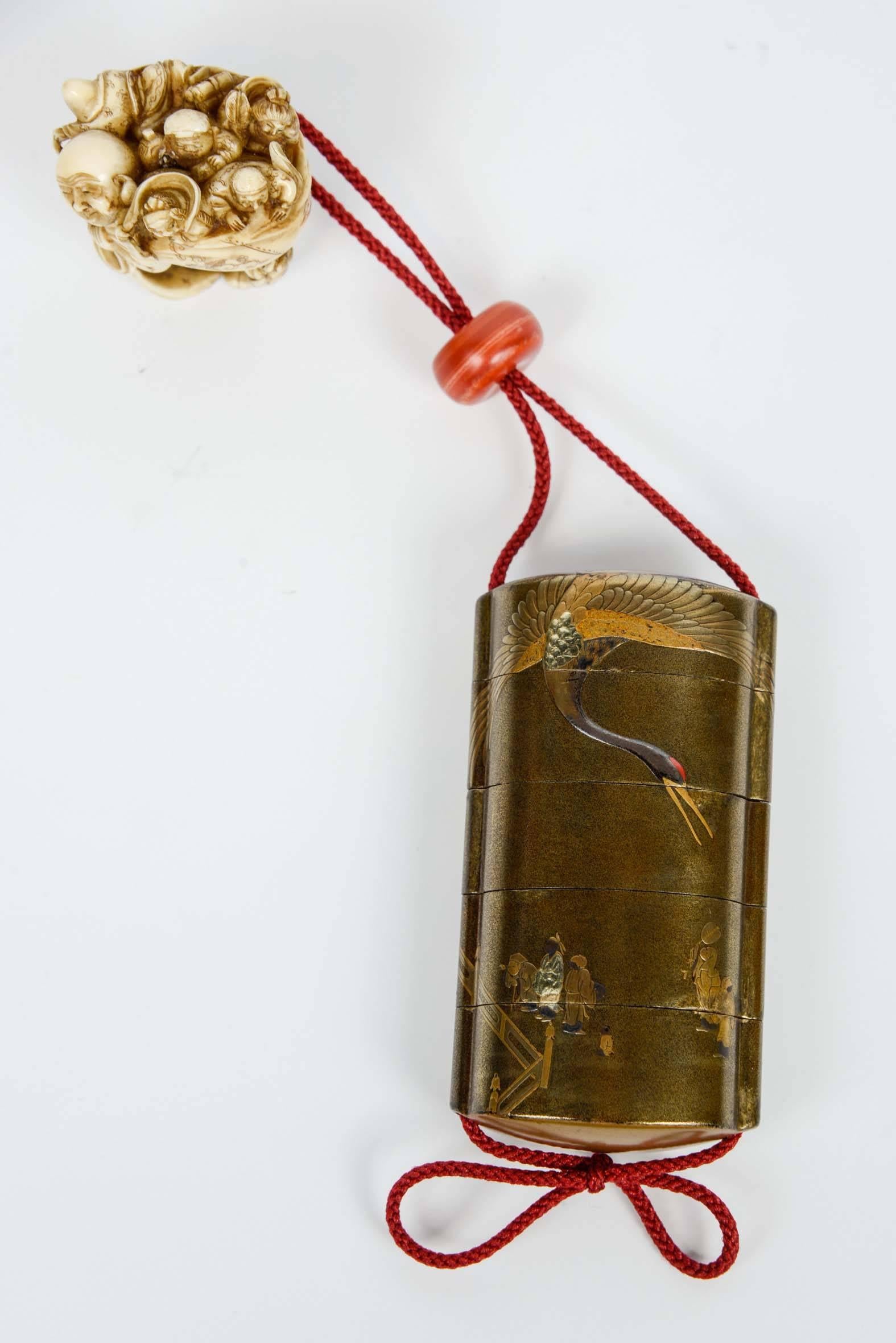 Japanese Gold Lacquered Inro and Netsuke 'Pill Box' 1