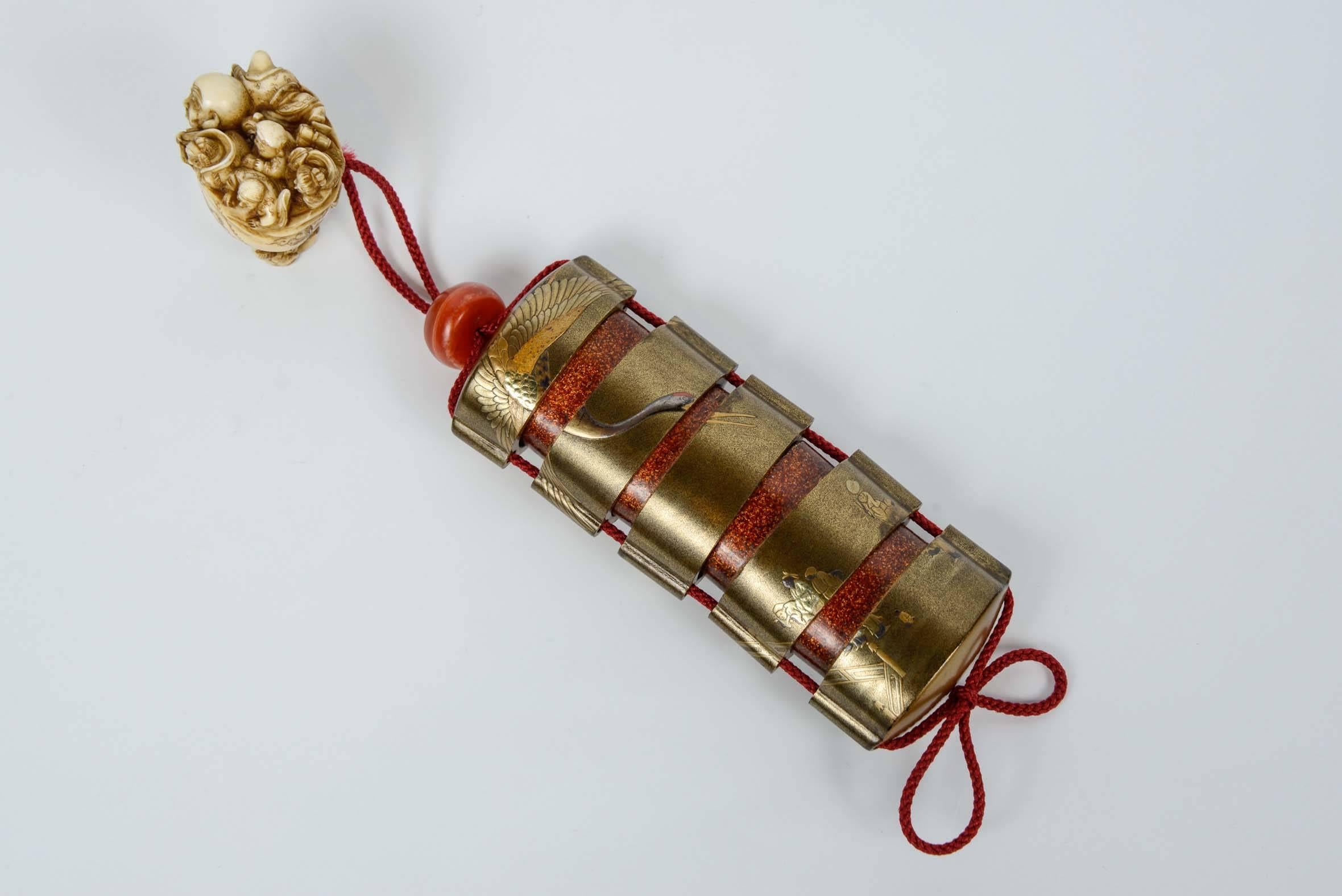 Japanese Gold Lacquered Inro and Netsuke 'Pill Box' 2