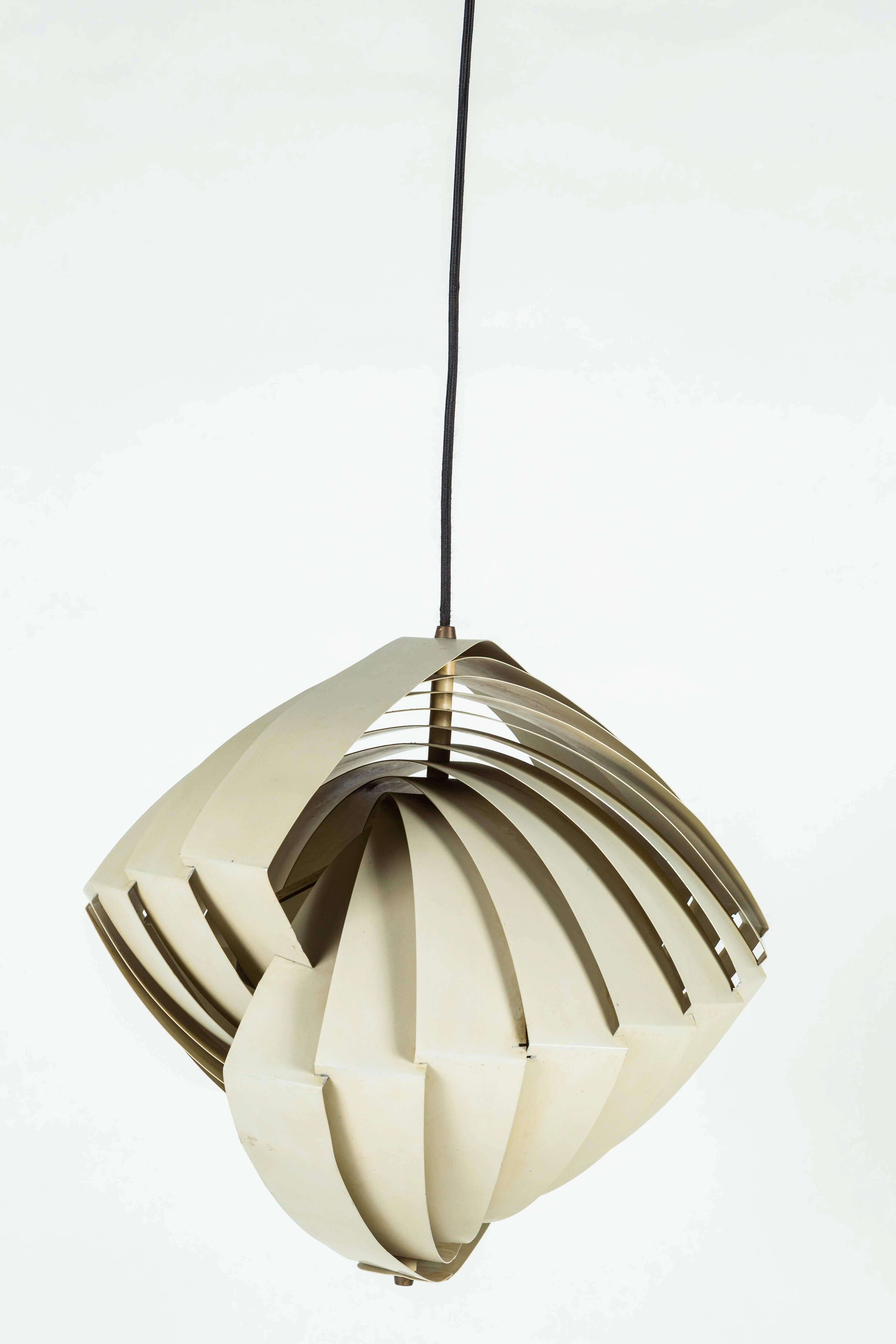 20th Century LOUIS WEISDORF SEASHELL LAMP, DENMARK, c. 1960 For Sale