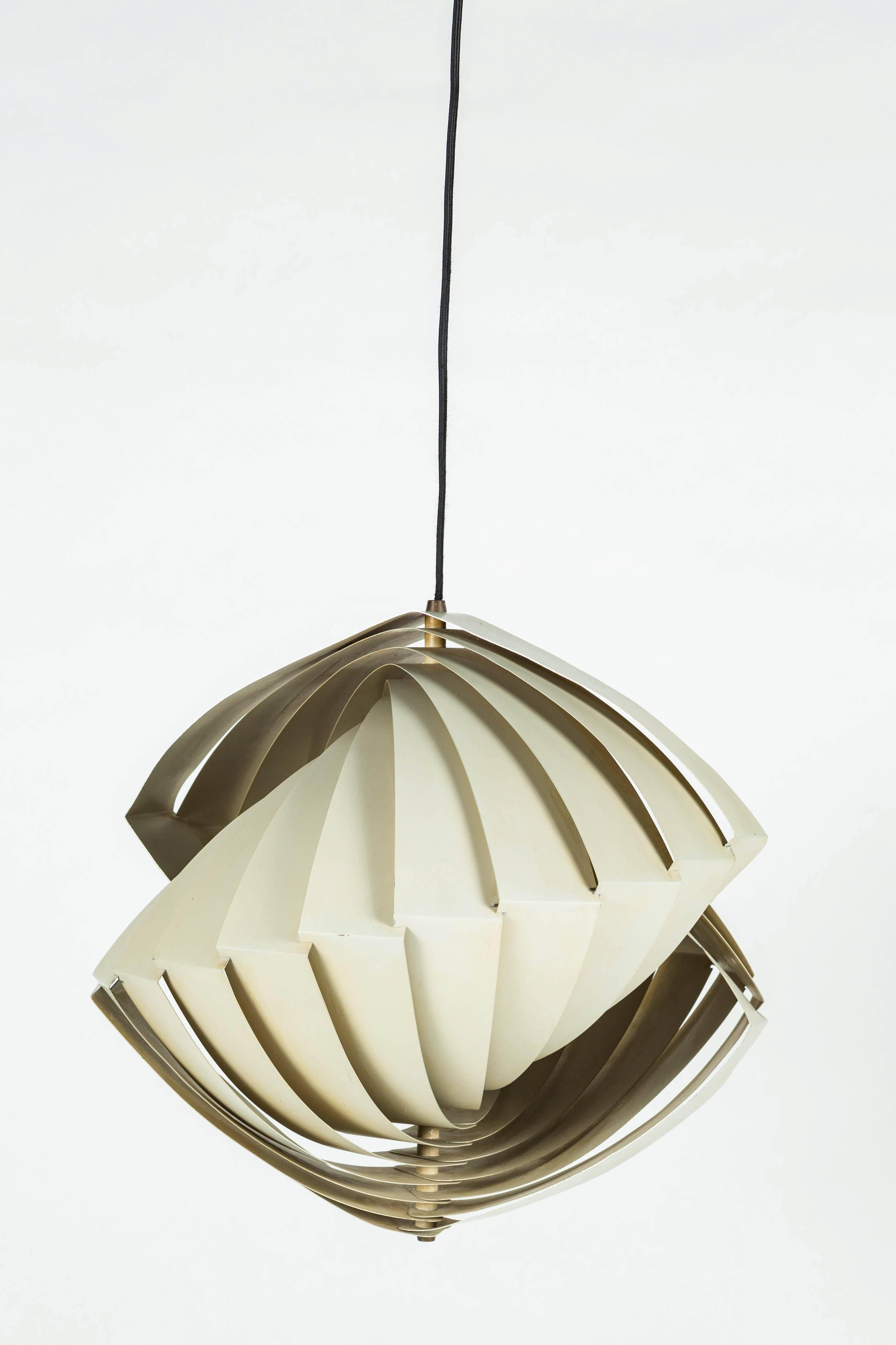 LOUIS WEISDORF SEASHELL LAMP, DENMARK, c. 1960 For Sale 1