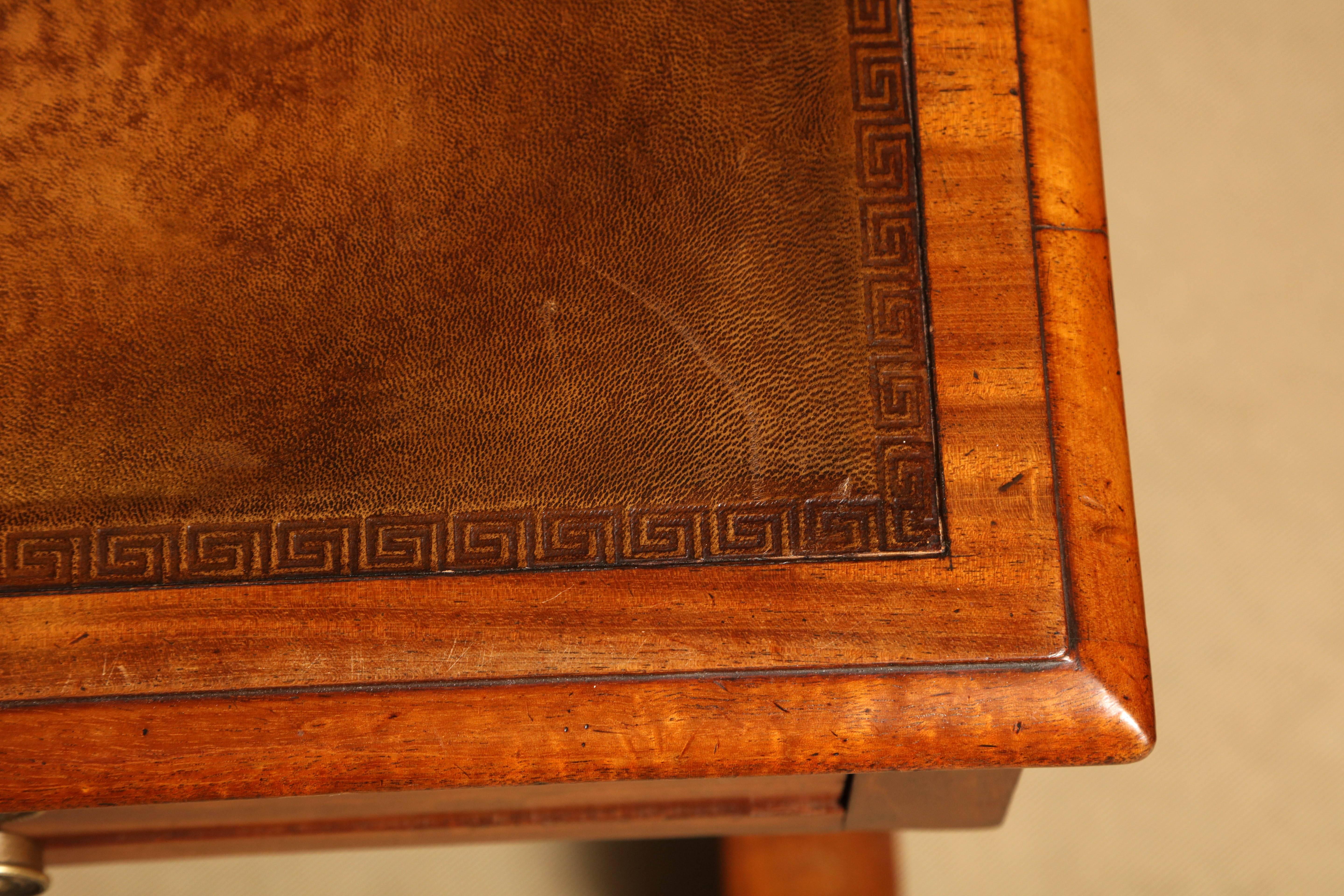 Mid-19th Century English, Mahogany and Leather Top Desk 3