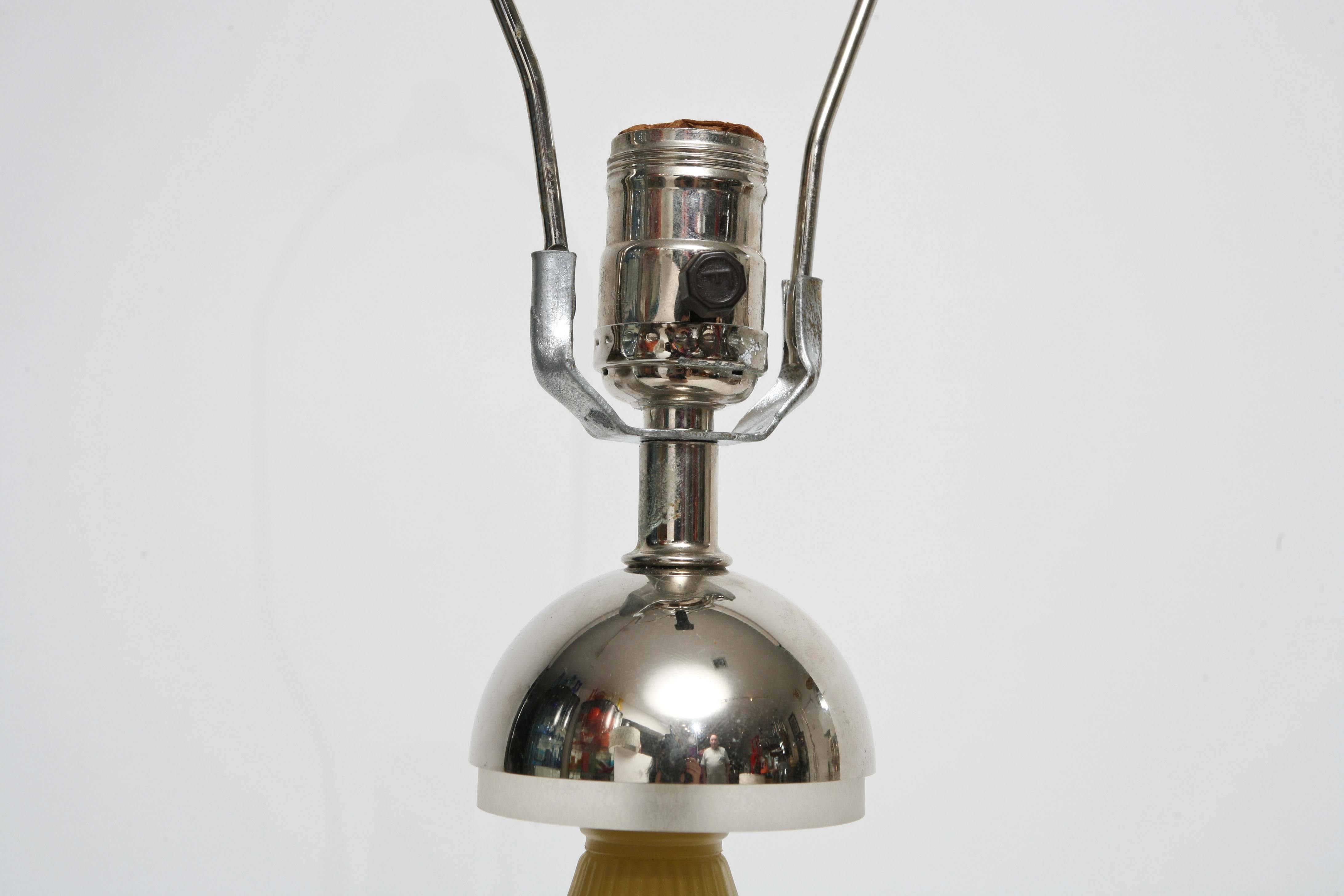 Pressed Pair of Mid-Century Modern Memphis Style Table Lamps Postmodern Glass / Chrome For Sale