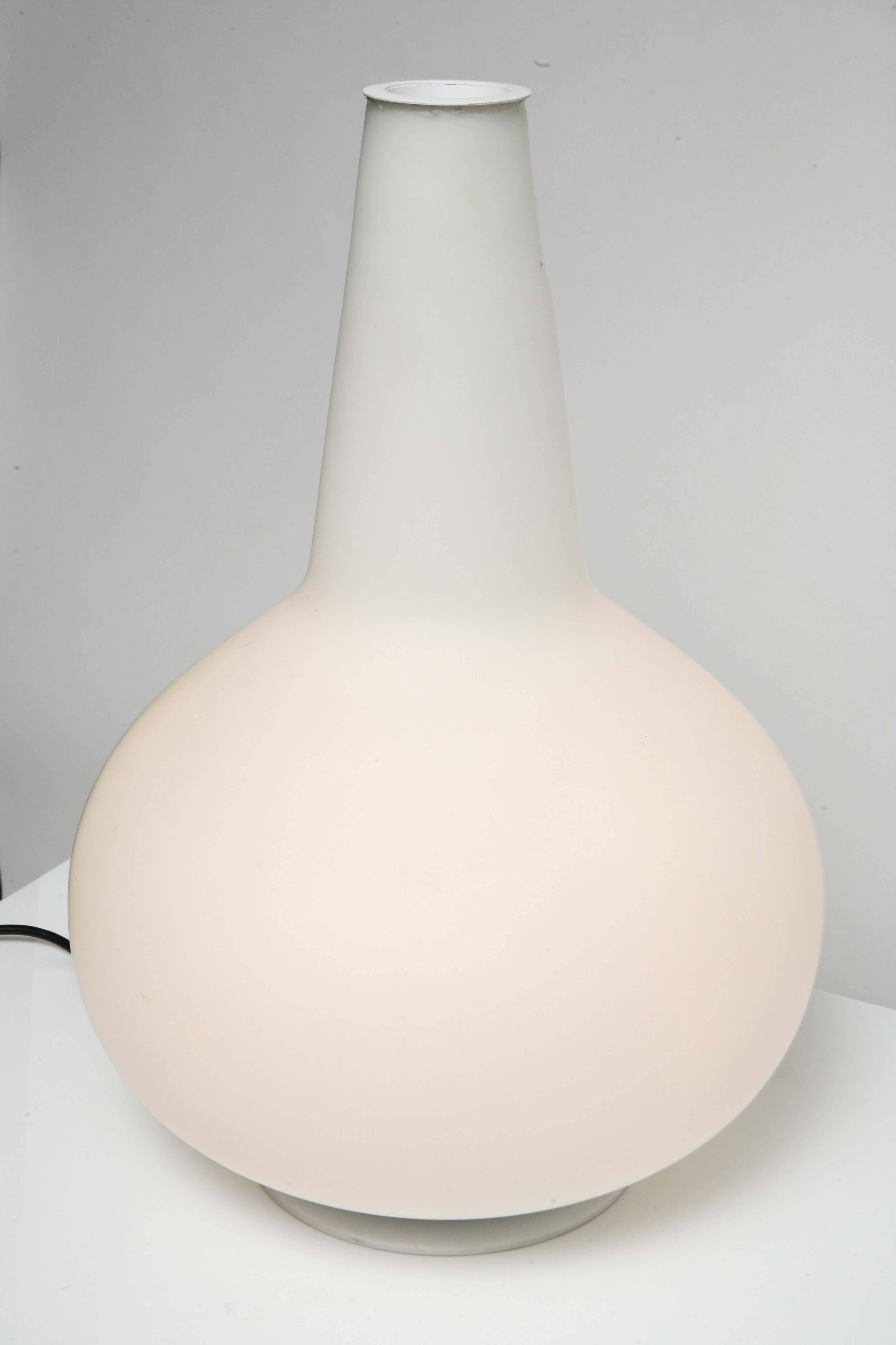 20th Century Mid-Century Modern Italian Fontana Arte Max Ingrand / Pietro Raimondi Glass Lamp For Sale