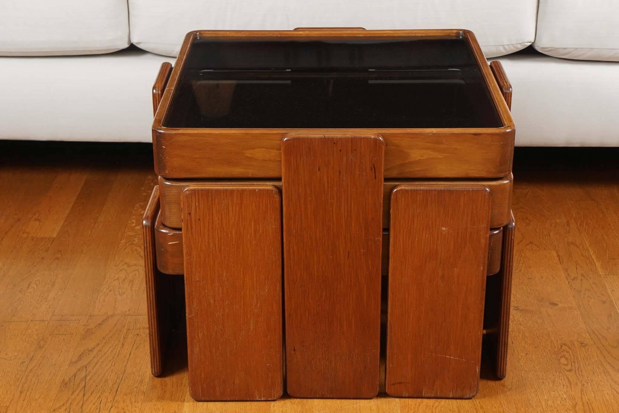 Geometric Set of Nesting Tables at 1stDibs