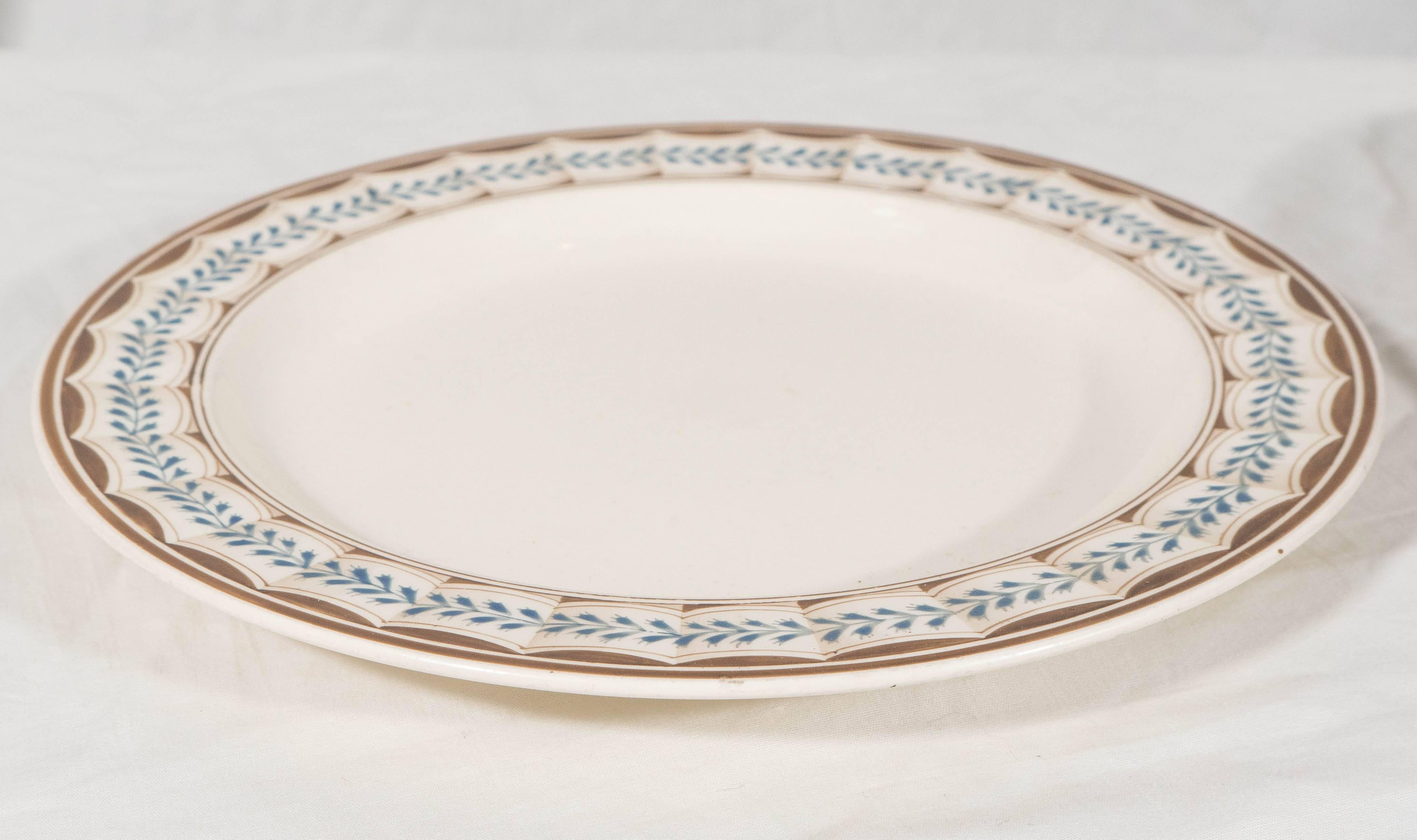 Four Wedgwood Creamware Dishes in the Lag and Feather Pattern 2