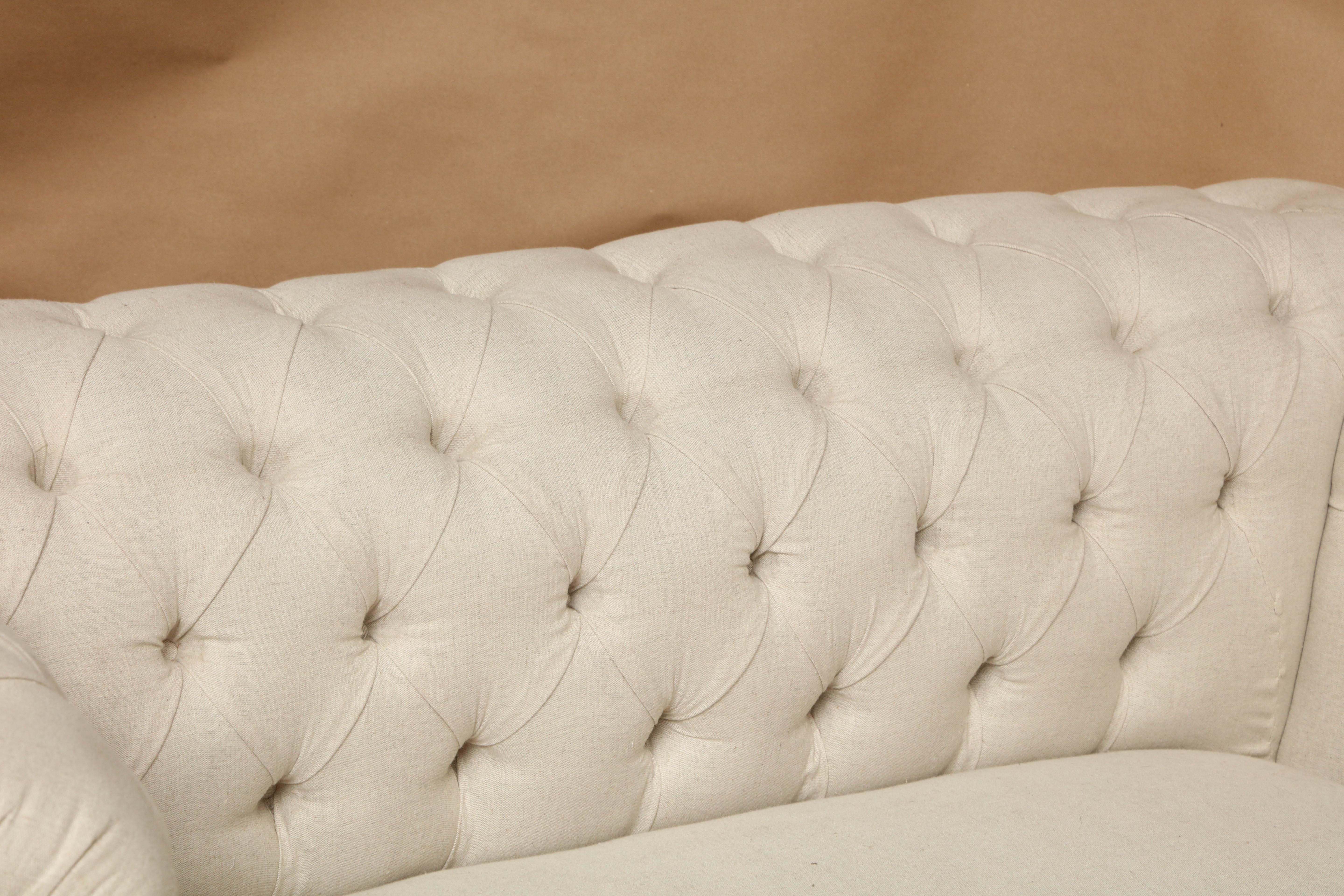 1920s Chesterfield Sofa with Collapsible Arm In Excellent Condition In Chicago, IL