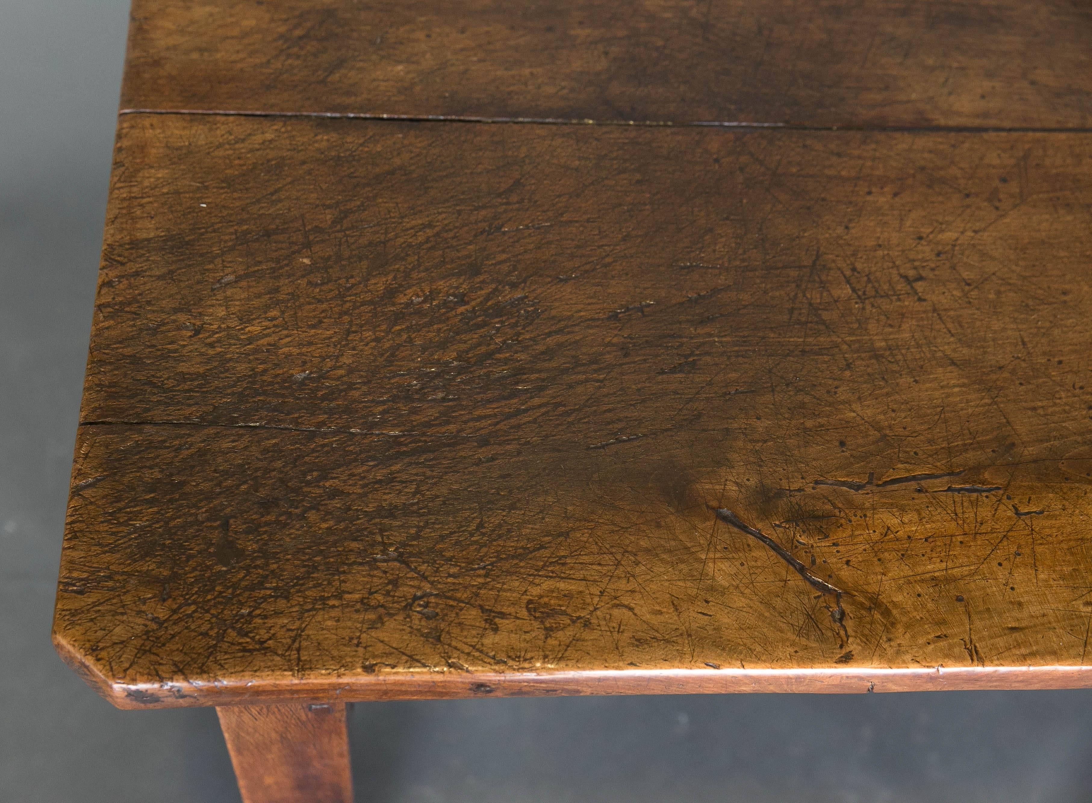 Antique 18th Century French Walnut Work Table For Sale 1