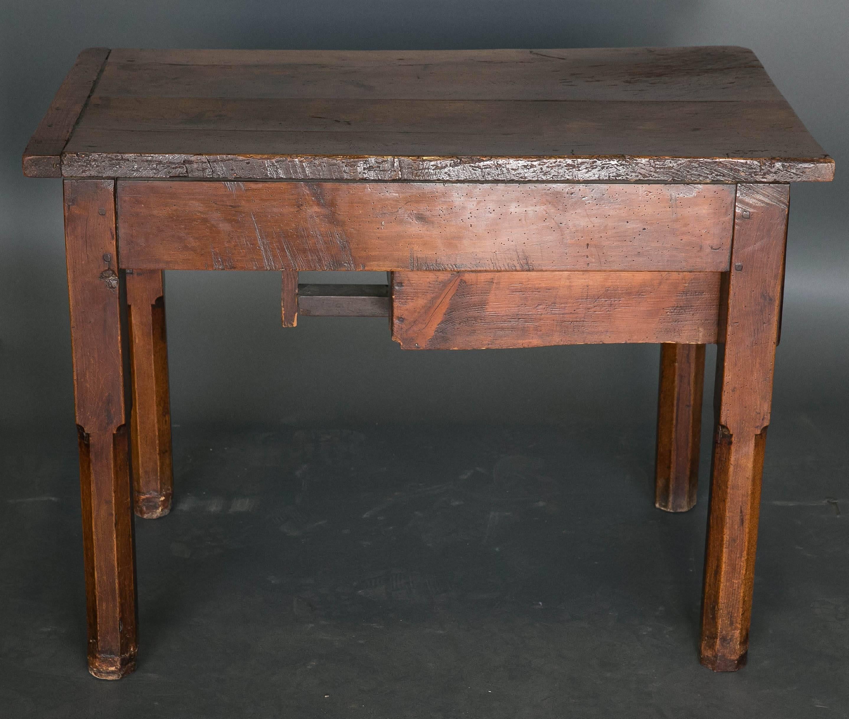 Antique 18th Century French Walnut Work Table For Sale 4