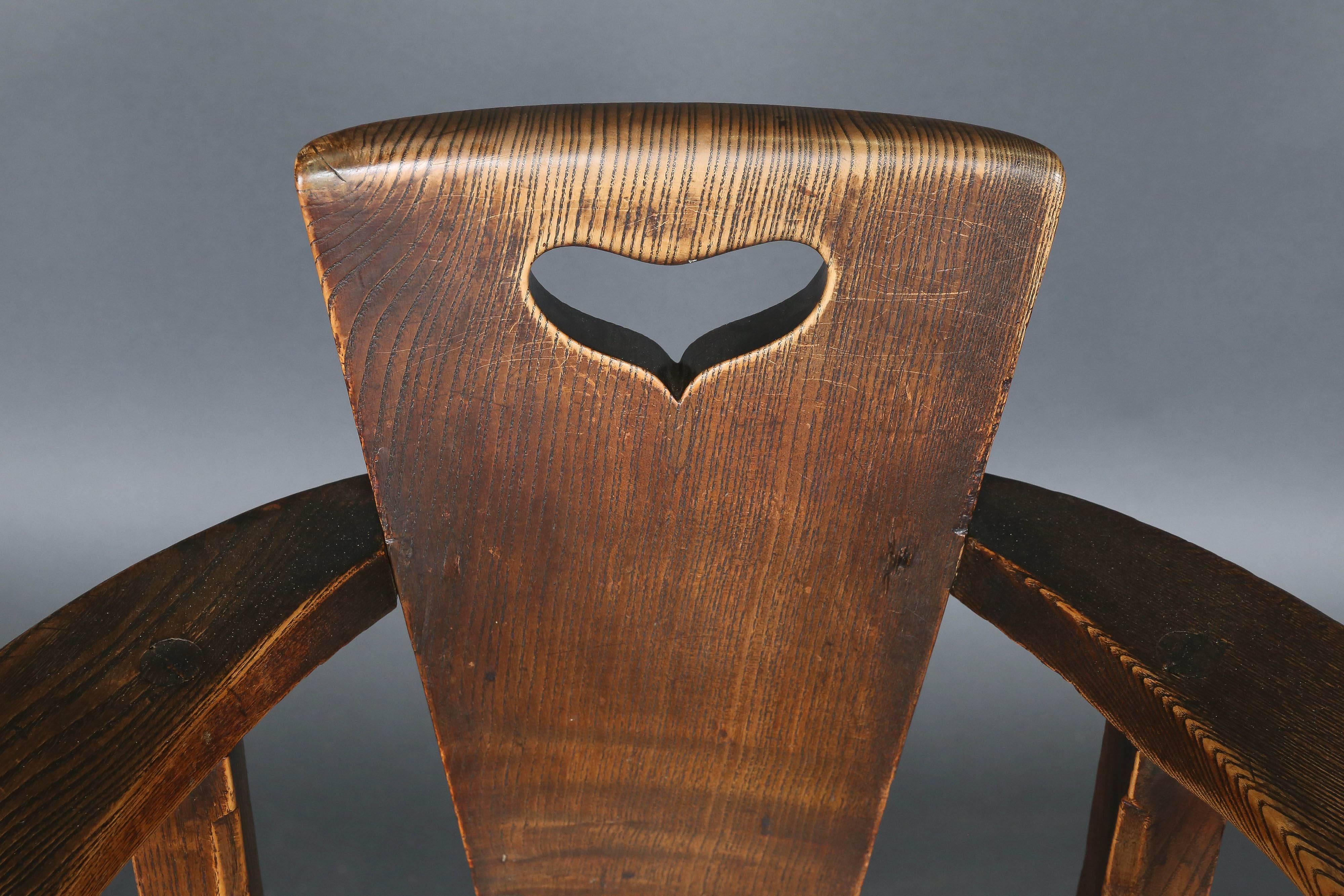 Antike Abingwood-Stühle aus Eschenholz von George Walton aus dem 19. Jahrhundert (Arts and Crafts) im Angebot