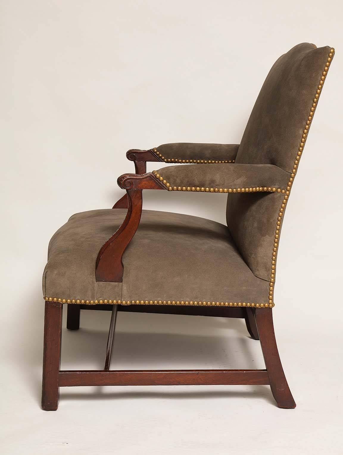 Pair of George III Style Library Armchairs In Excellent Condition In Greenwich, CT