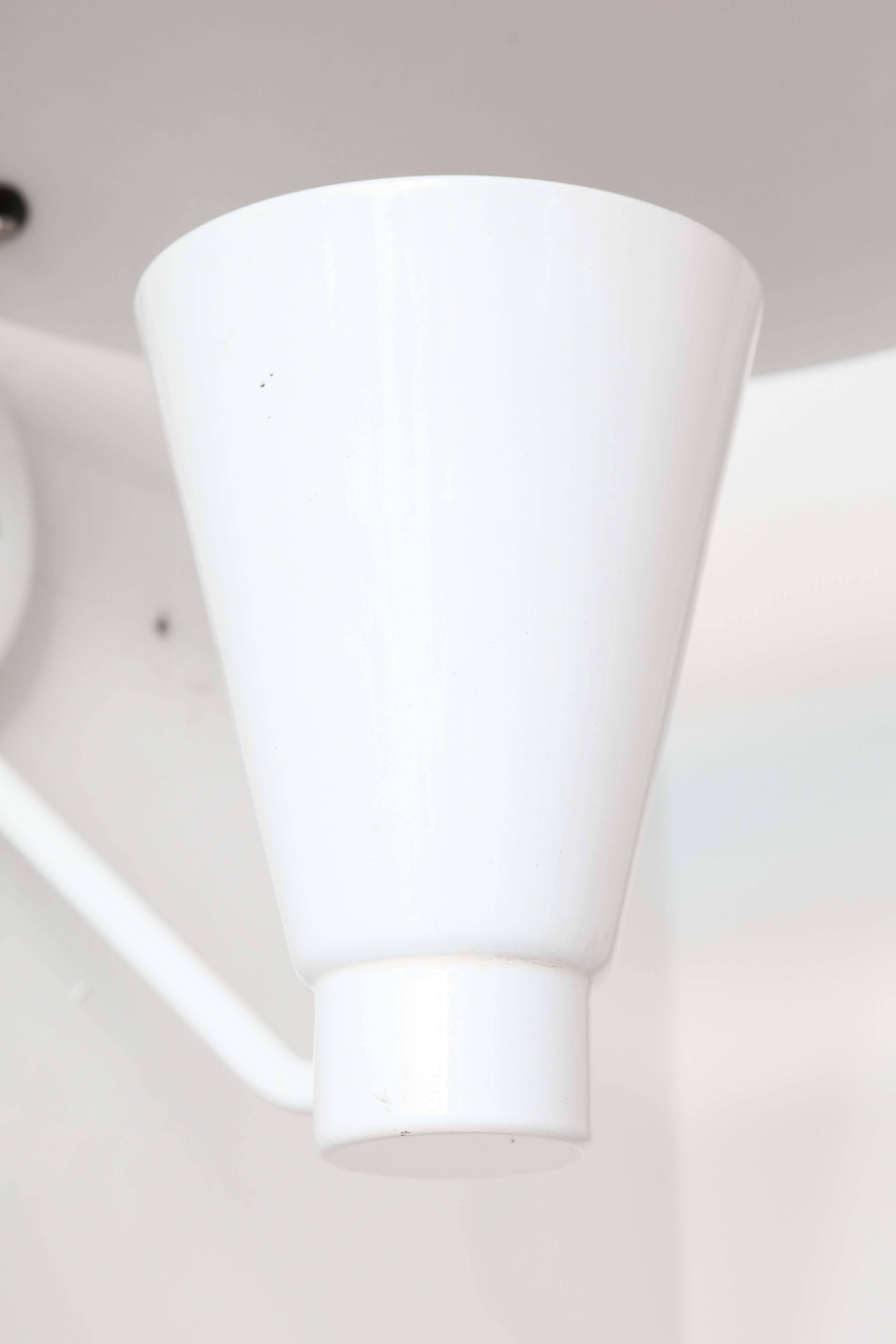 Aplique Blanco Lightolier Moderno de mediados de siglo en venta
